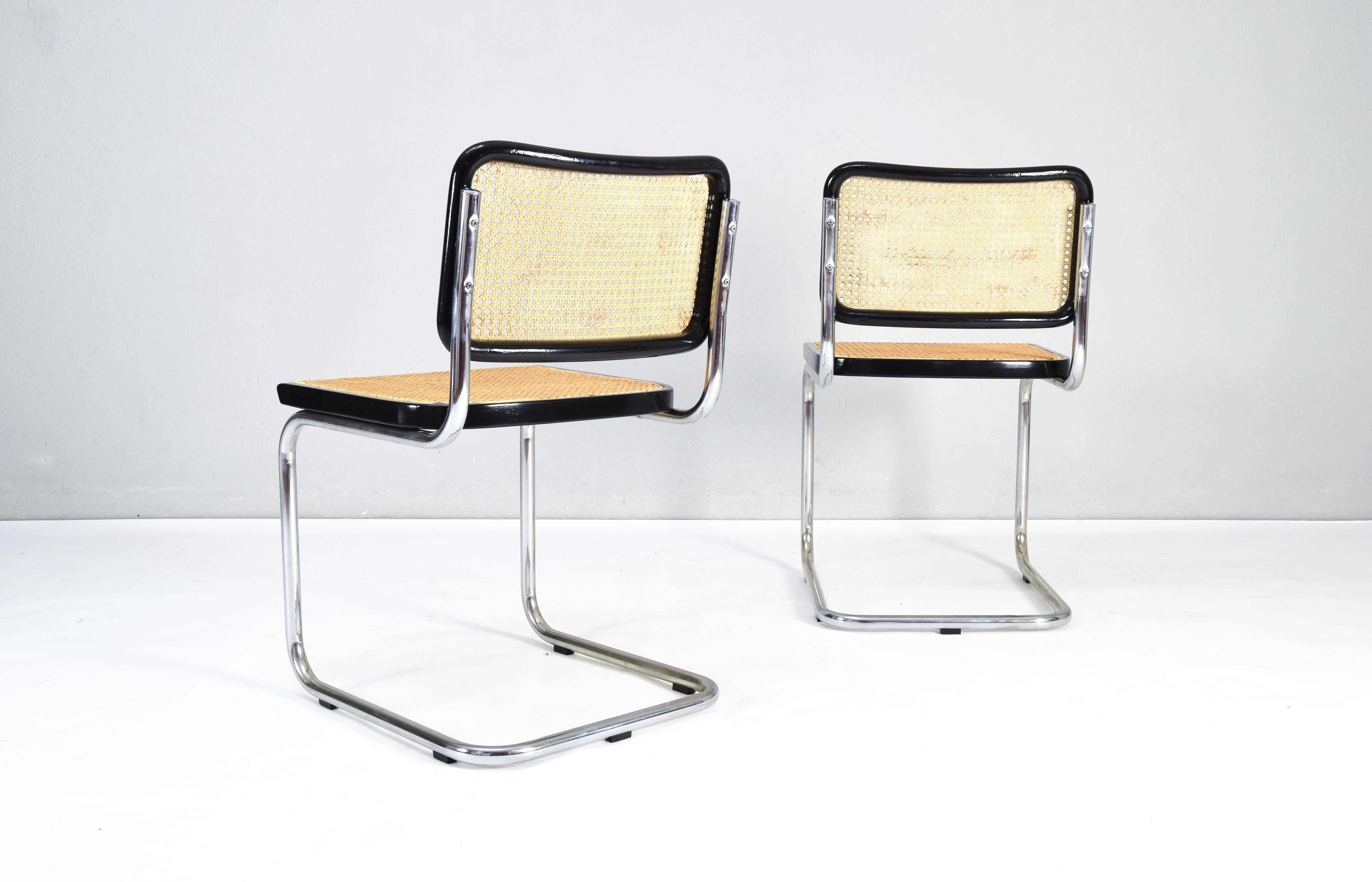 Satz von zwei Marcel Breuer B32 Cesca-Stühlen aus der Mitte des Jahrhunderts, Italien 1970er Jahre (Italienisch) im Angebot