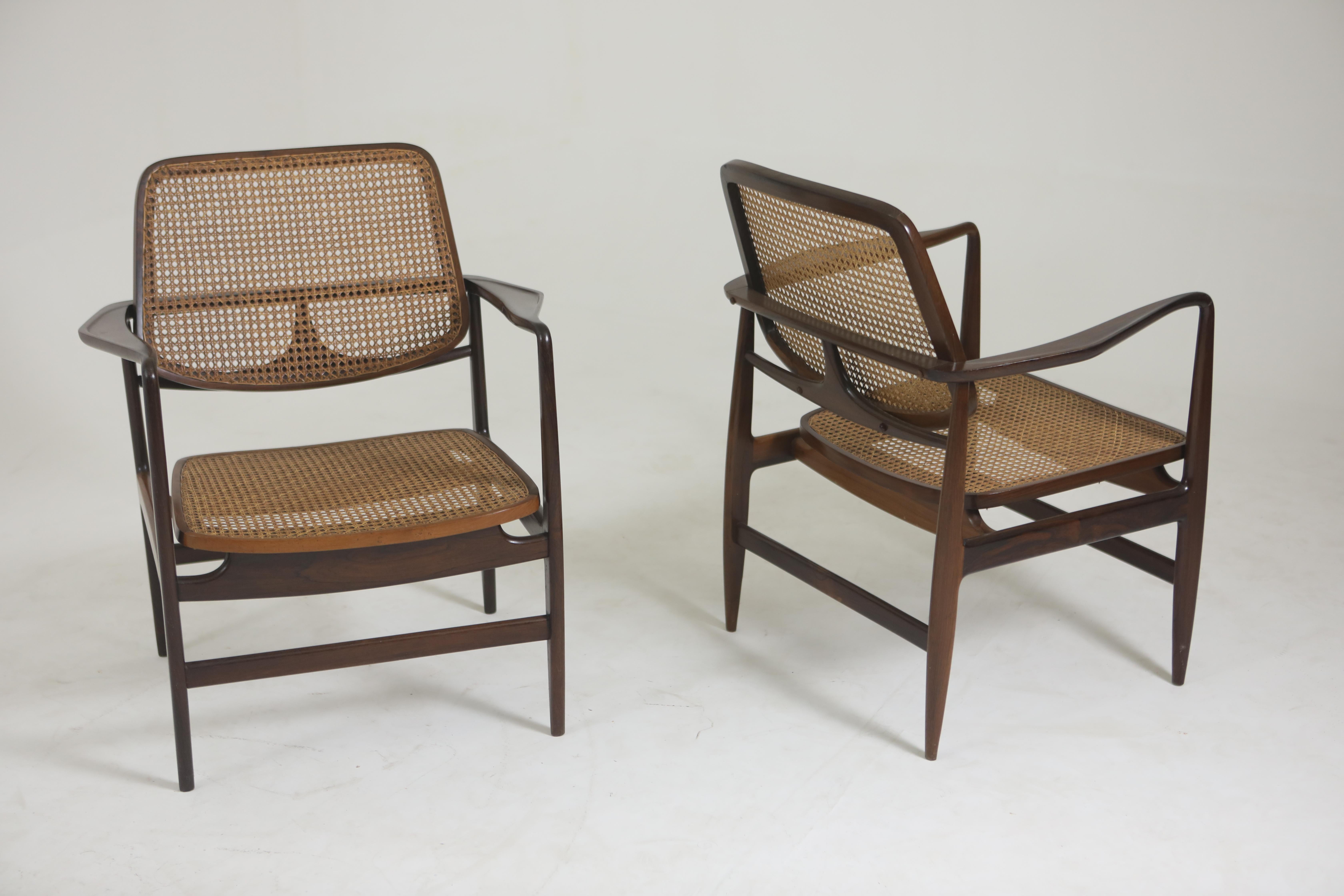 Brazilian Set of Two Mid-Century Modern Oscar Armchairs by Sergio Rodrigues, Brazil, 1956