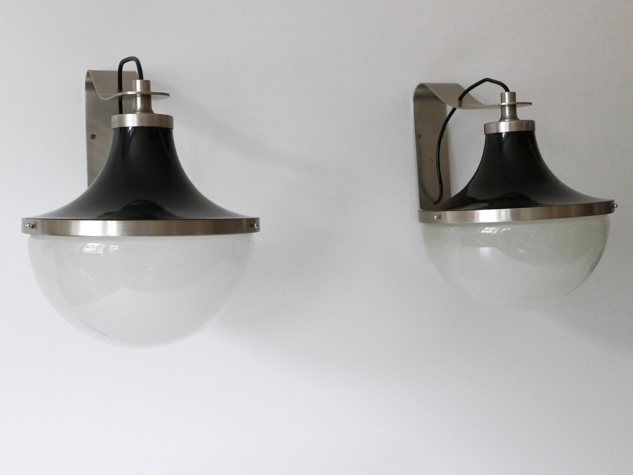 Set of Two Mid-Century Modern Sconces 'Pi' by Sergio Mazza for Artemide 1960s In Good Condition For Sale In Munich, DE