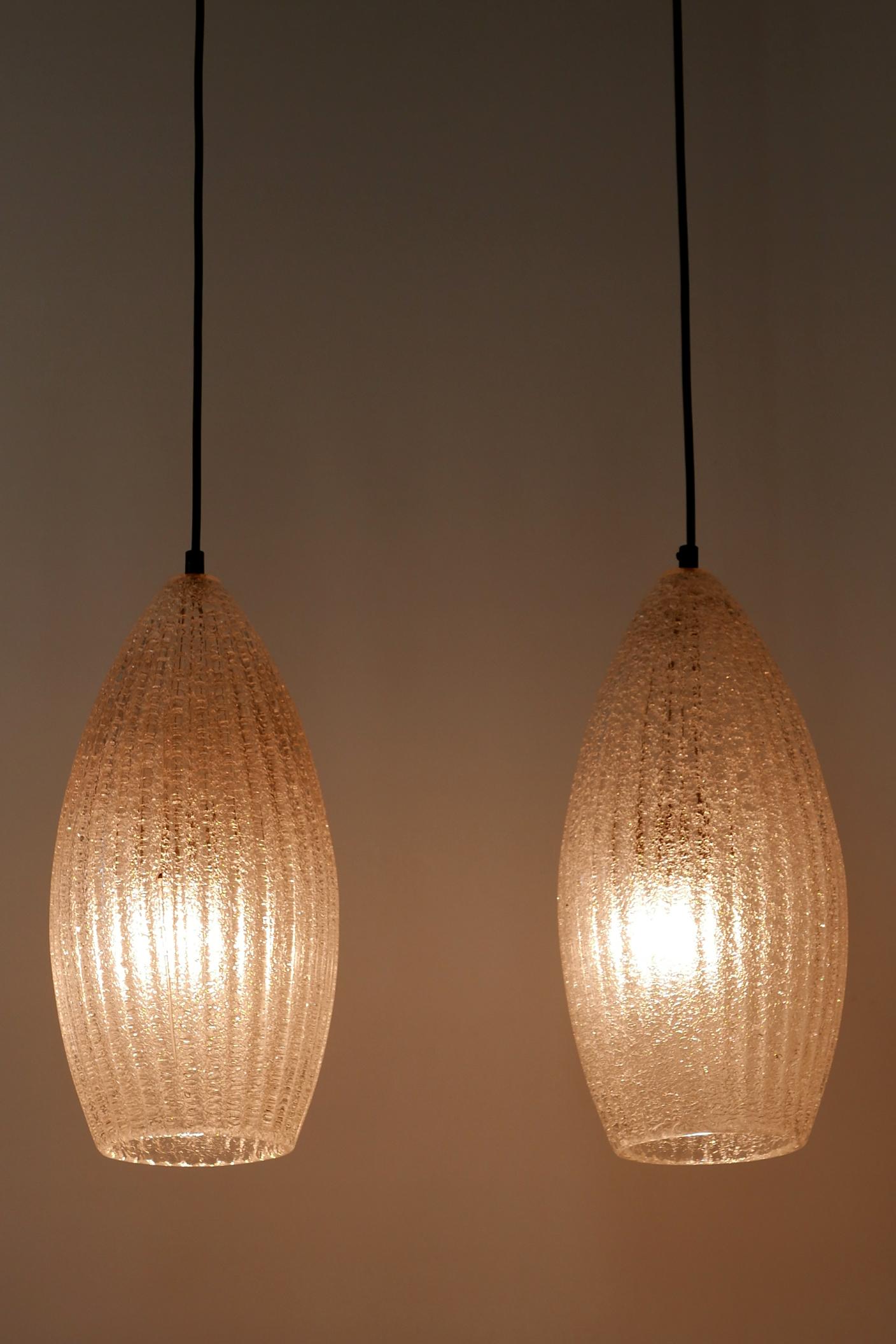 Set of Two Mid-Century Modern Textured Glass Pendant Lamps, 1960s, Germany For Sale 11