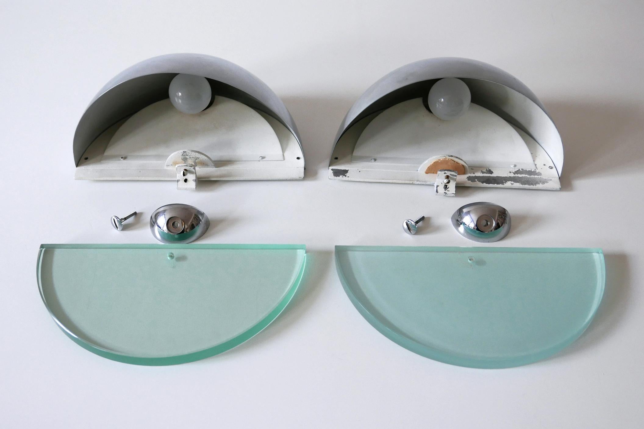 Set of Two Mid-Century Modern Wall Lamps or Sconces by Fontana Arte Italy 1960s For Sale 13