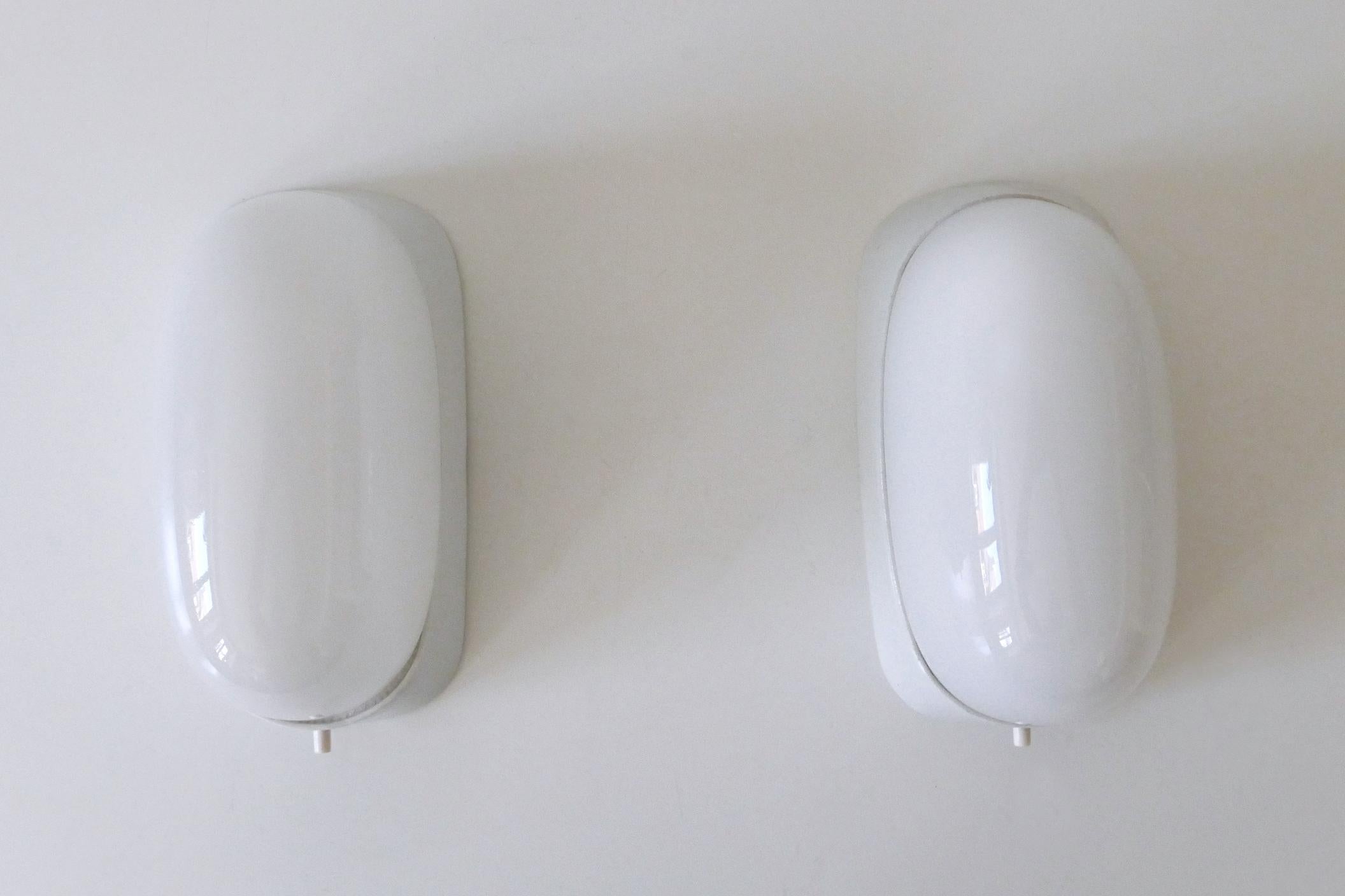 Set of Two Mid Century Sconces by Wilhelm Wagenfeld for Lindner Germany 1950s For Sale 7