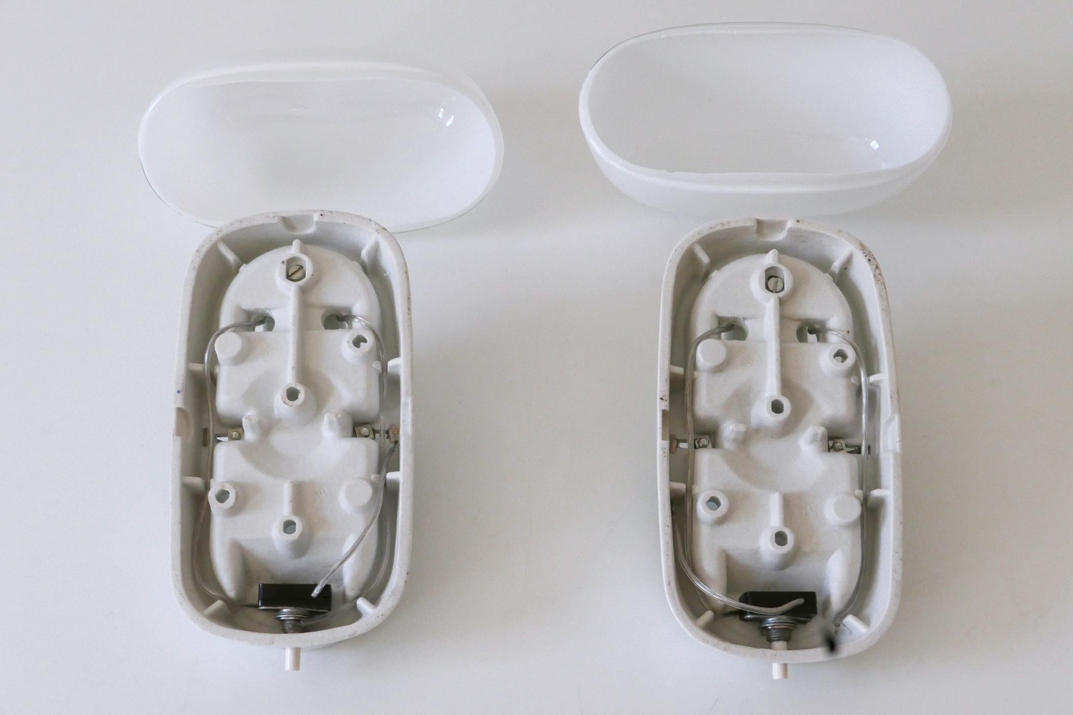 Set of Two Mid Century Sconces by Wilhelm Wagenfeld for Lindner Germany 1950s For Sale 14