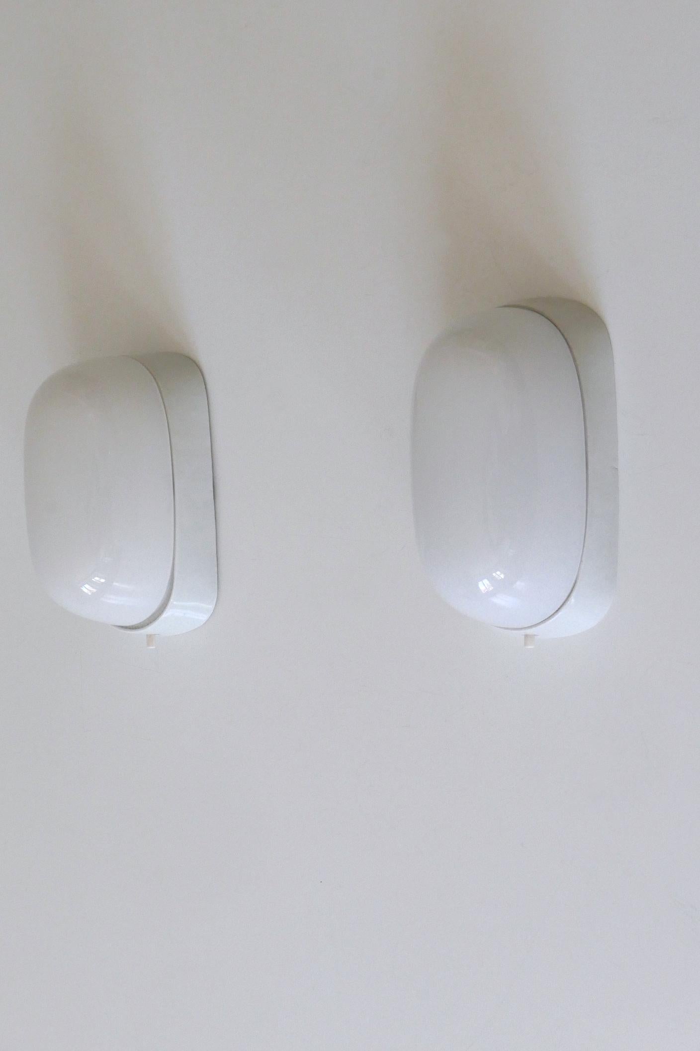 Set of Two Mid Century Sconces by Wilhelm Wagenfeld for Lindner Germany 1950s For Sale 1