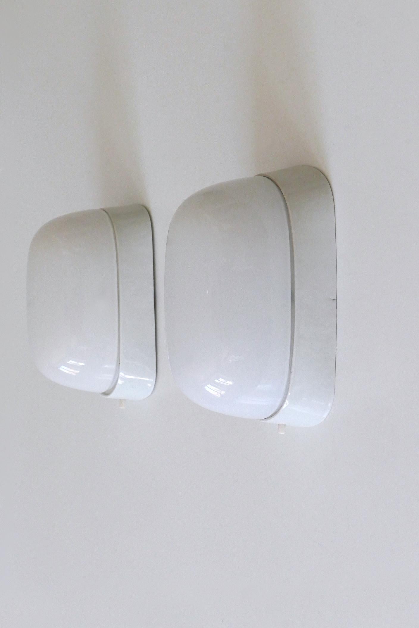 Set of Two Mid Century Sconces by Wilhelm Wagenfeld for Lindner Germany 1950s For Sale 2
