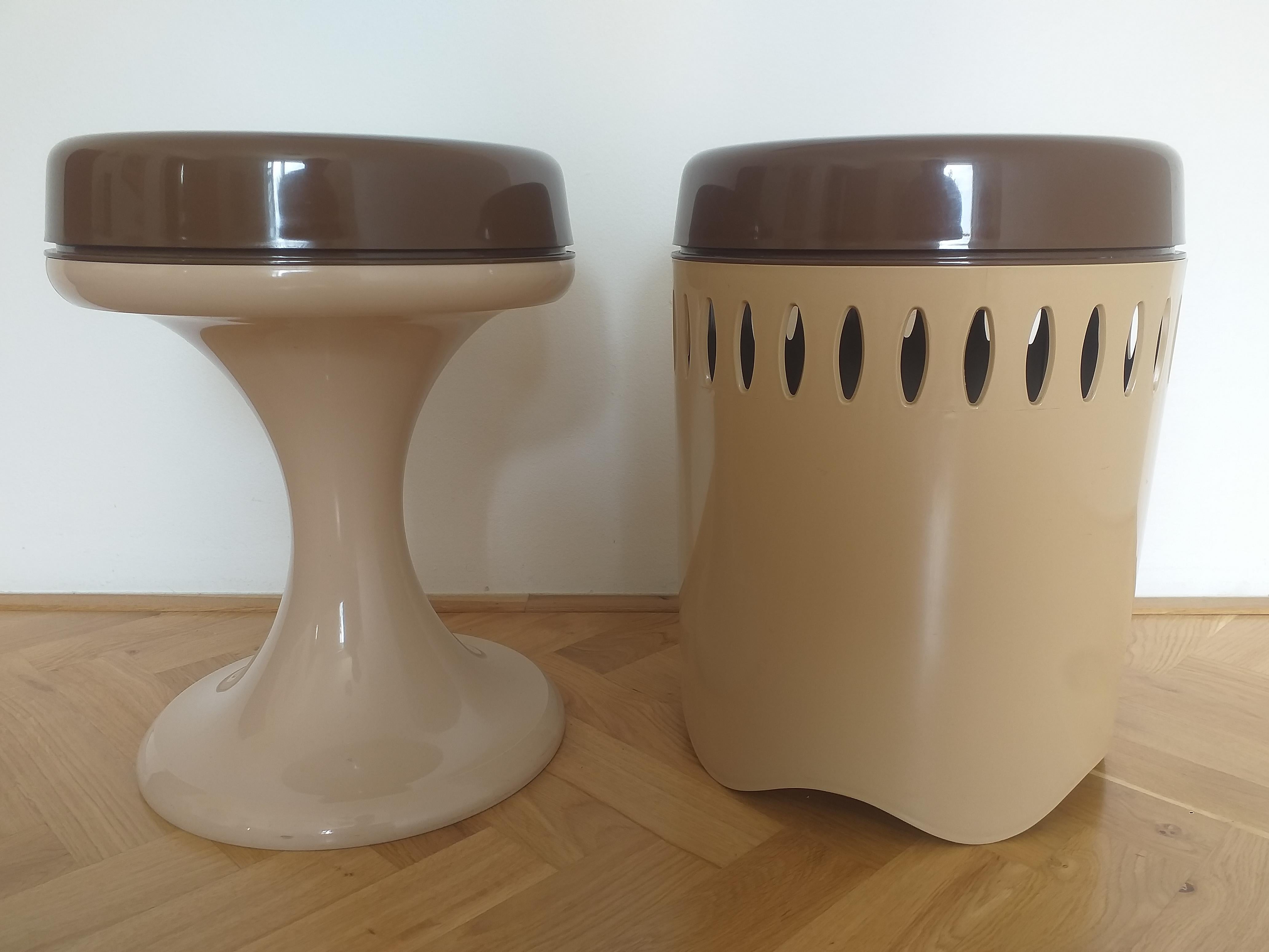 Allemand Ensemble de deux tabourets du milieu du siècle EMSA, Allemagne de l'Ouest, 1970 en vente