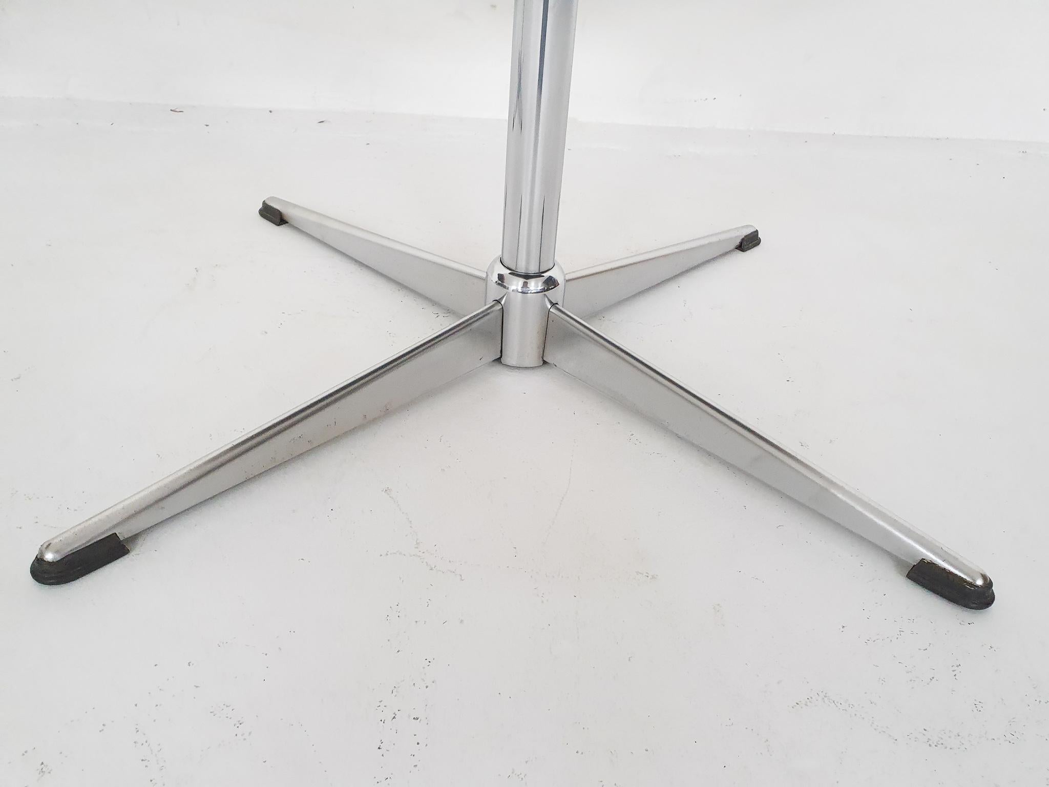 Set of Two Mid-Century Swivel Stools, Attrb. Brabantia, the Netherlands For Sale 2