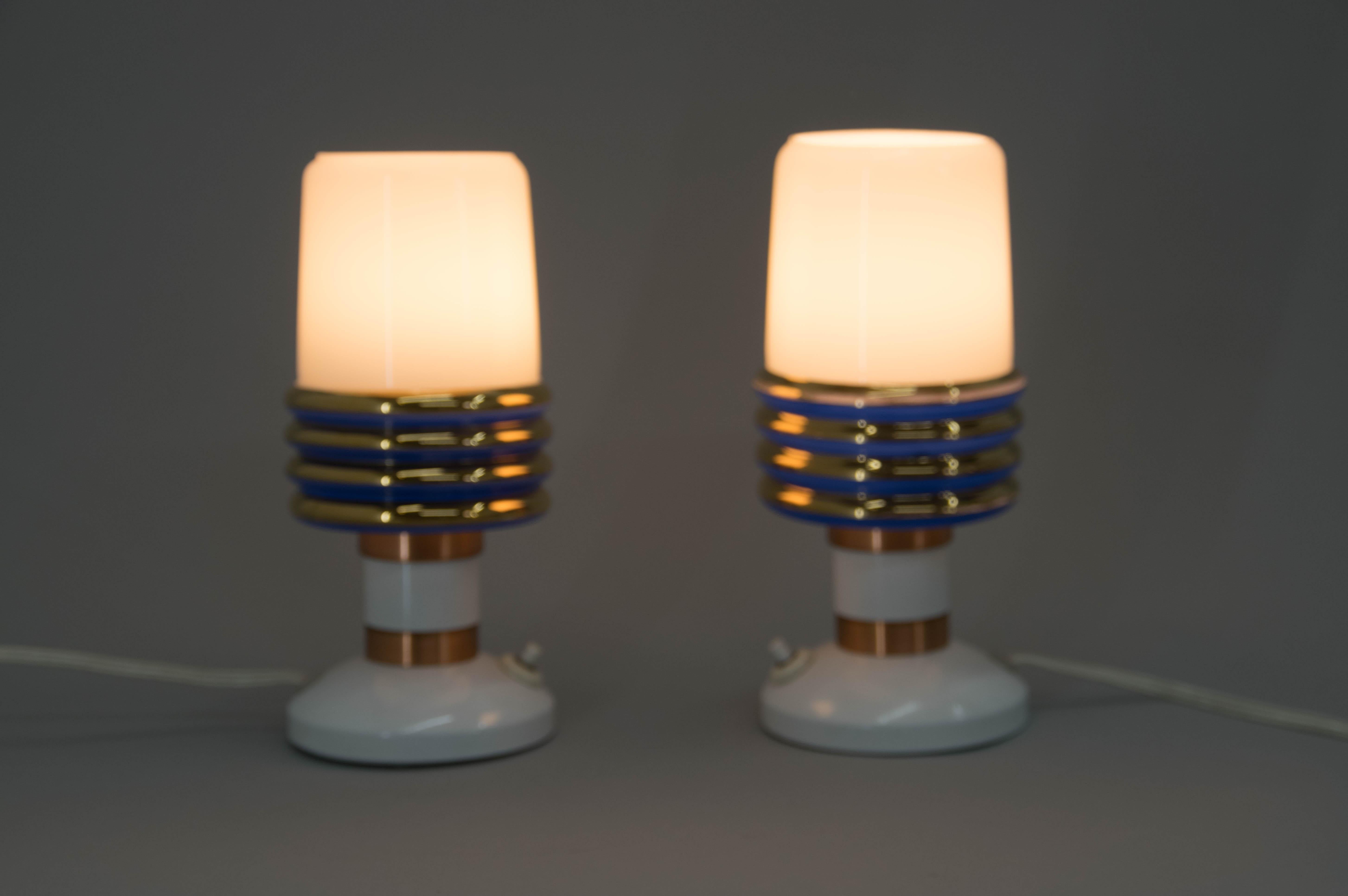 Set of Two Mid-Century Table Lamps, Czechoslovakia, 1970s In Good Condition For Sale In Praha, CZ