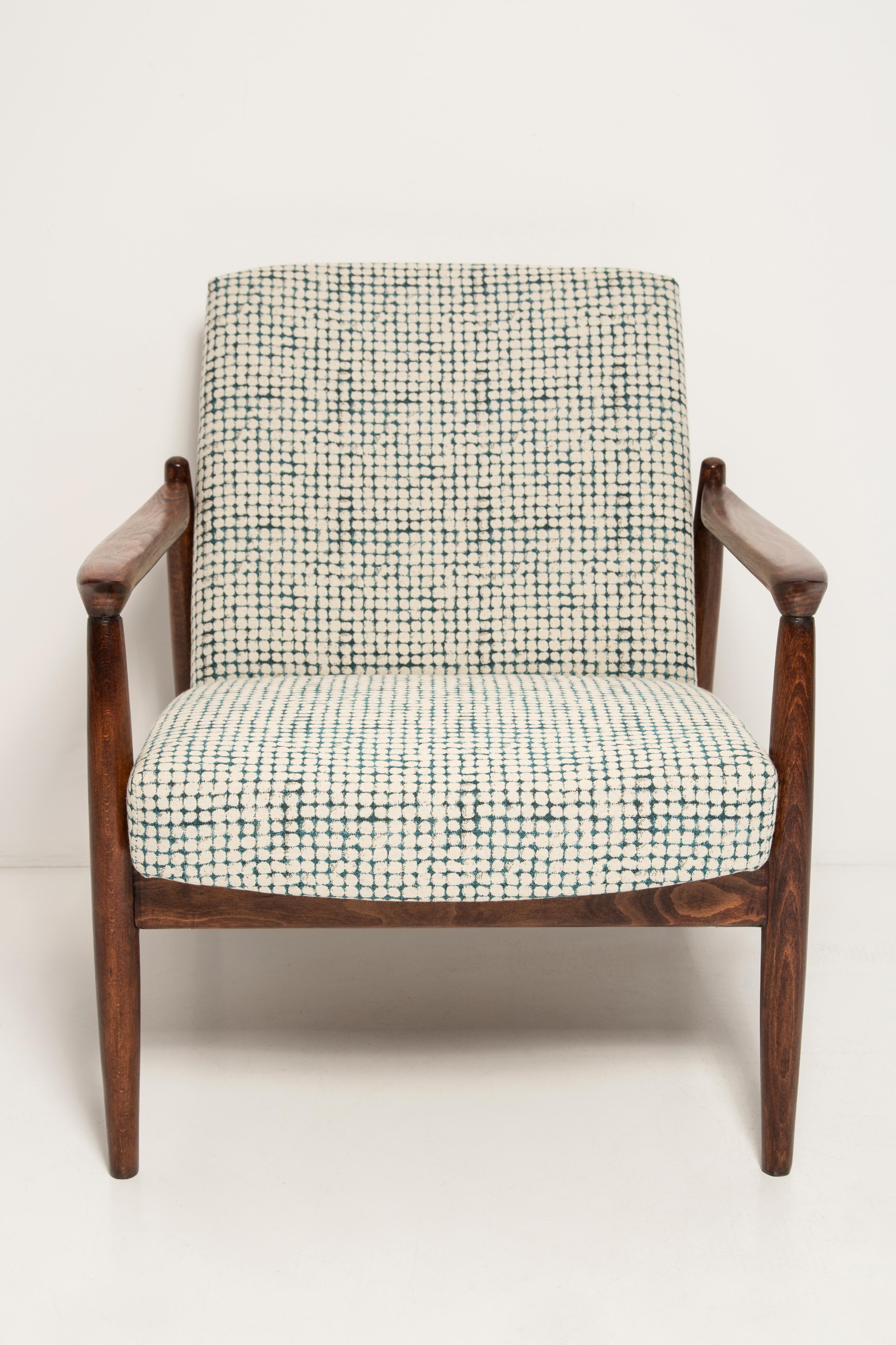 Set of Two Mid Century White and Aqua GFM 64 Armchairs, Edmund Homa, Europe, 1960s In Excellent Condition For Sale In 05-080 Hornowek, PL