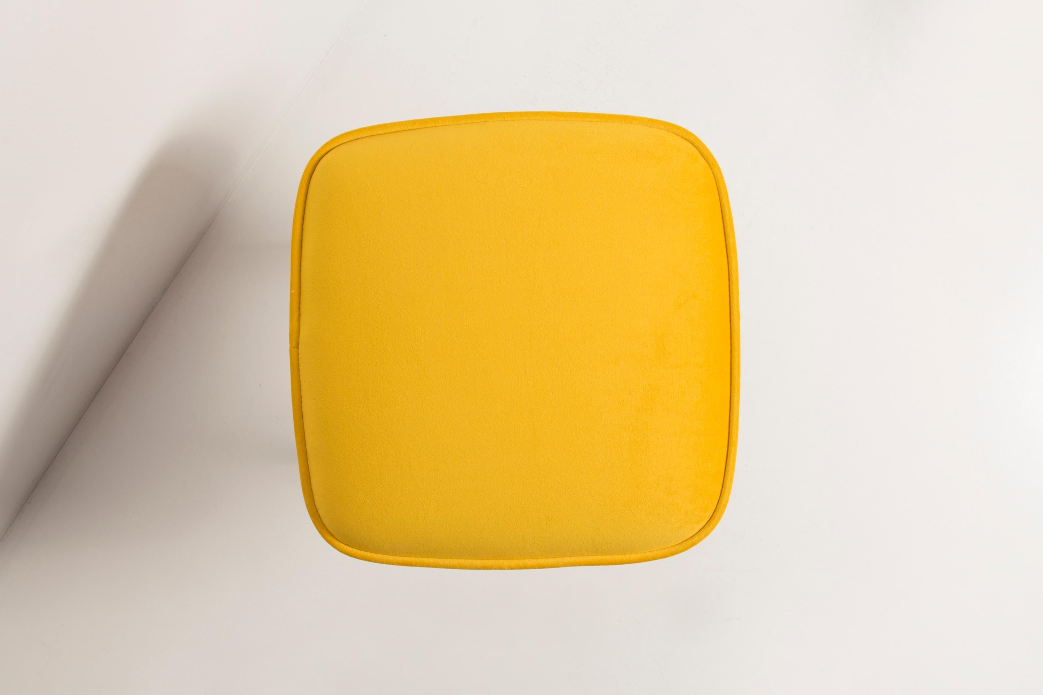 Set of Two Mid-Century Yellow Velvet Foot Stools, Europe, 1960s For Sale 6