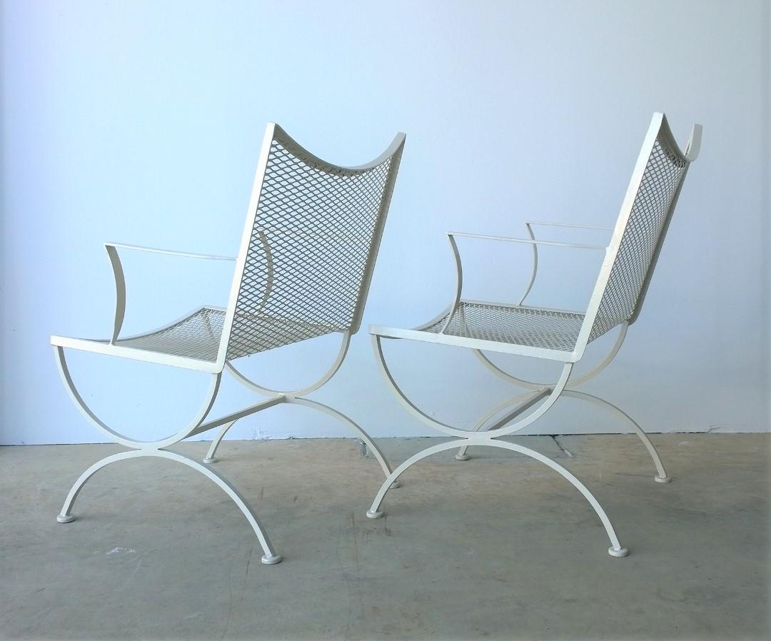 Post-Modern Set of 2 Bob Anderson Newly Enameled White Wrought Iron Patio / Garden Armchairs For Sale
