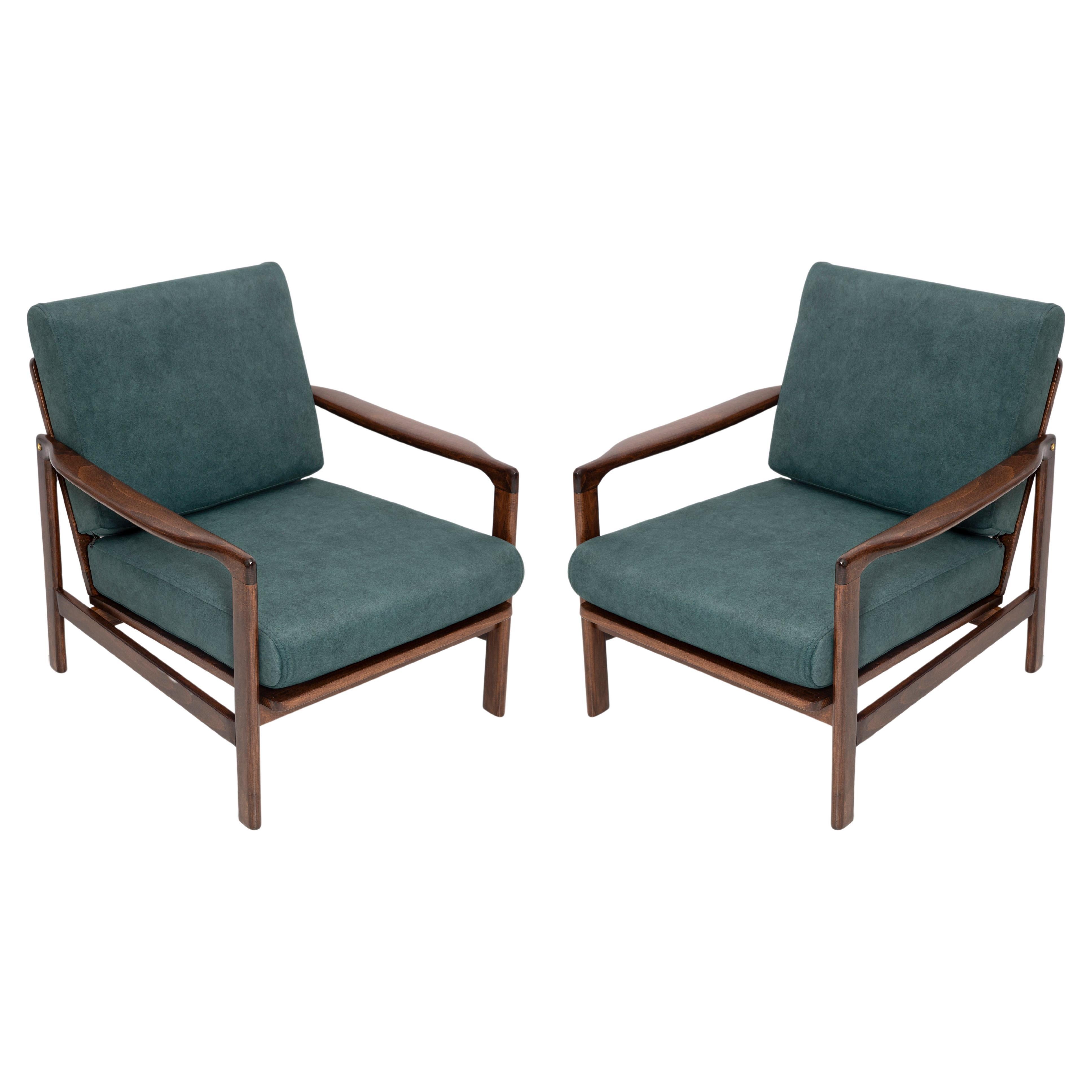 Set of Two Midcentury Deep Green Velvet Armchairs, Zenon Baczyk, 1960s For Sale
