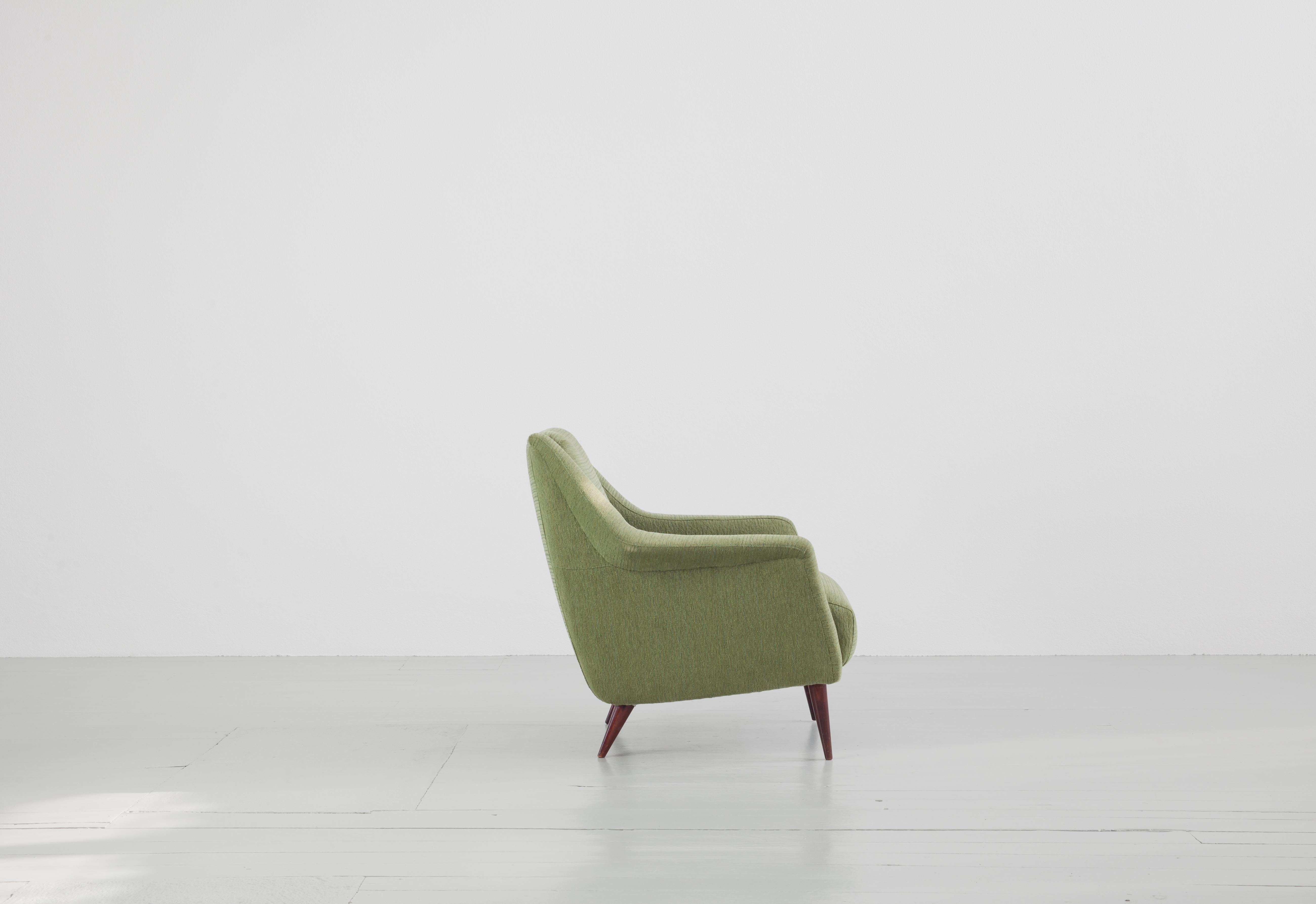 Mid-20th Century Set of Two Midcentury Green Model 802 Armchairs by Carlo de Carli for Cassina