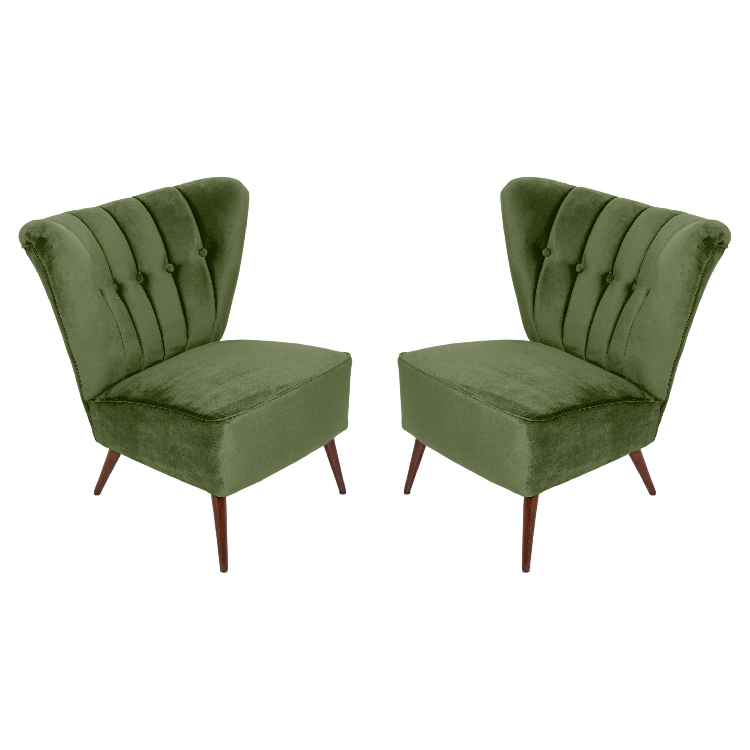 Ensemble de deux fauteuils club en velours vert du milieu du siècle, Europe, années 1960