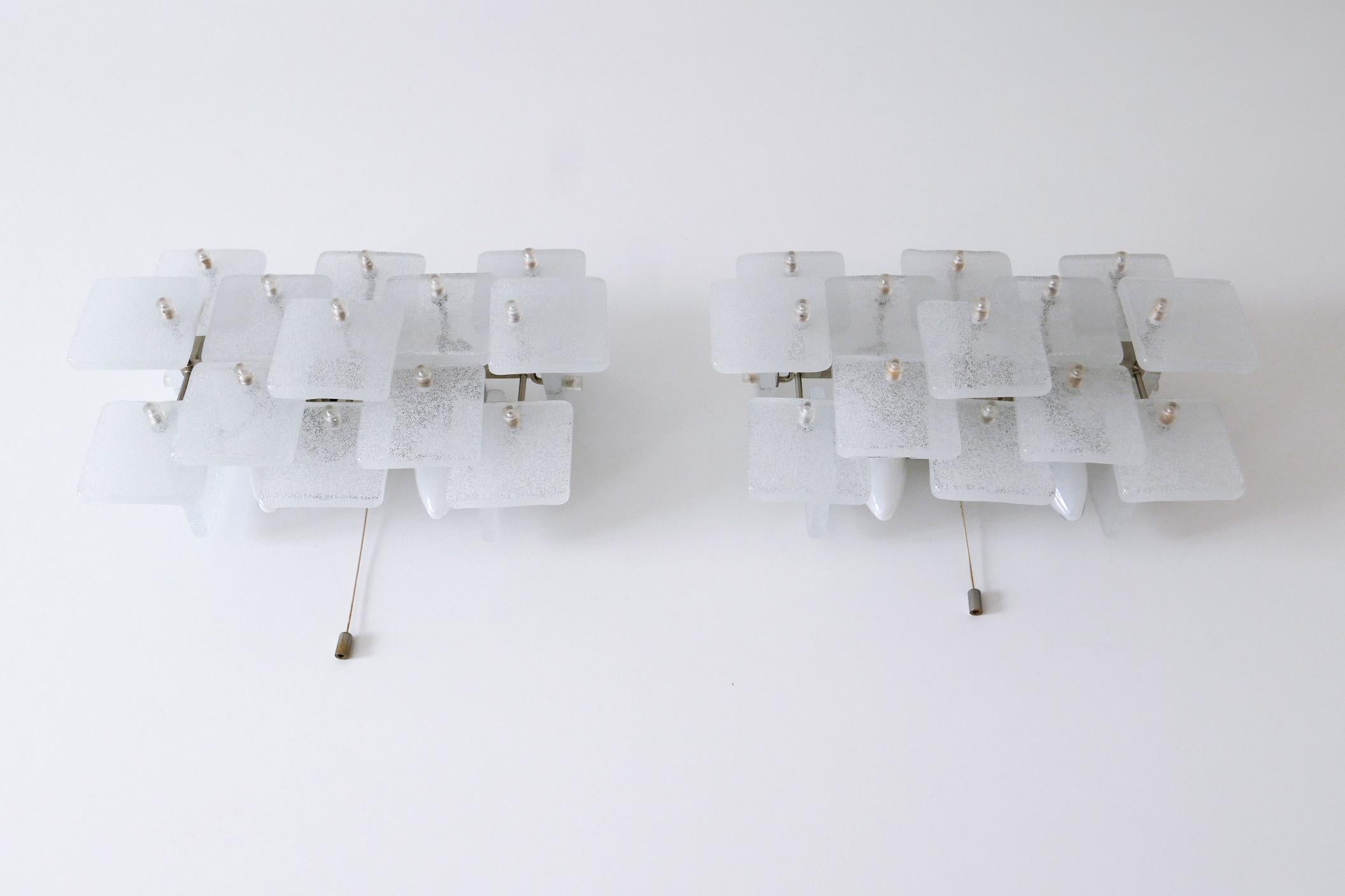 Set of Two Midcentury Ice Glass Wall Lamps or Sconces by Kalmar Franken, 1960s For Sale 4