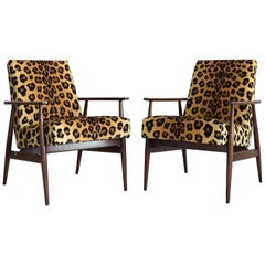 Set of Two Midcentury Leopard Print Velvet Dante Armchairs, H. Lis, 1960s