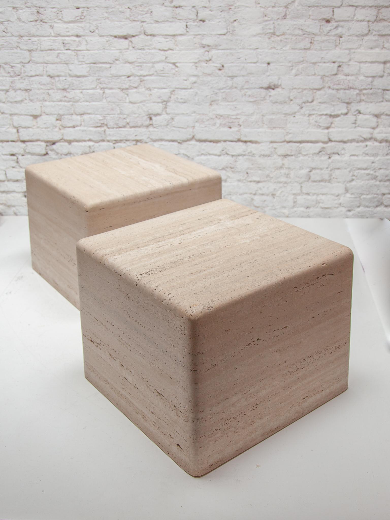 Set of Two MidCentury Modern Italian Travertine Marble Pedestals or Side Tables  For Sale 11