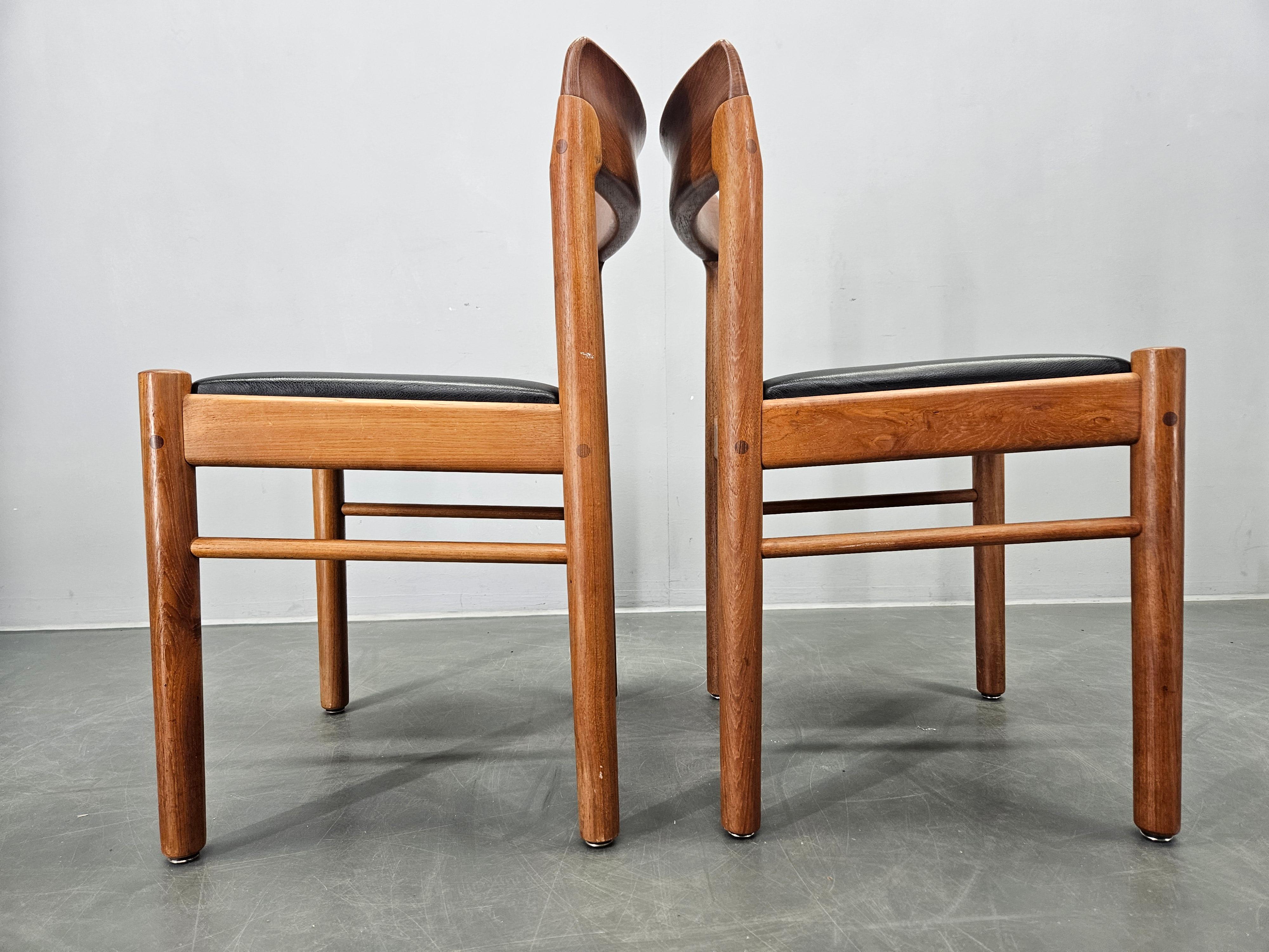 Set of Two Midcentury Rare Dining Chairs Bramin, Denmark, 1960s. For Sale 1