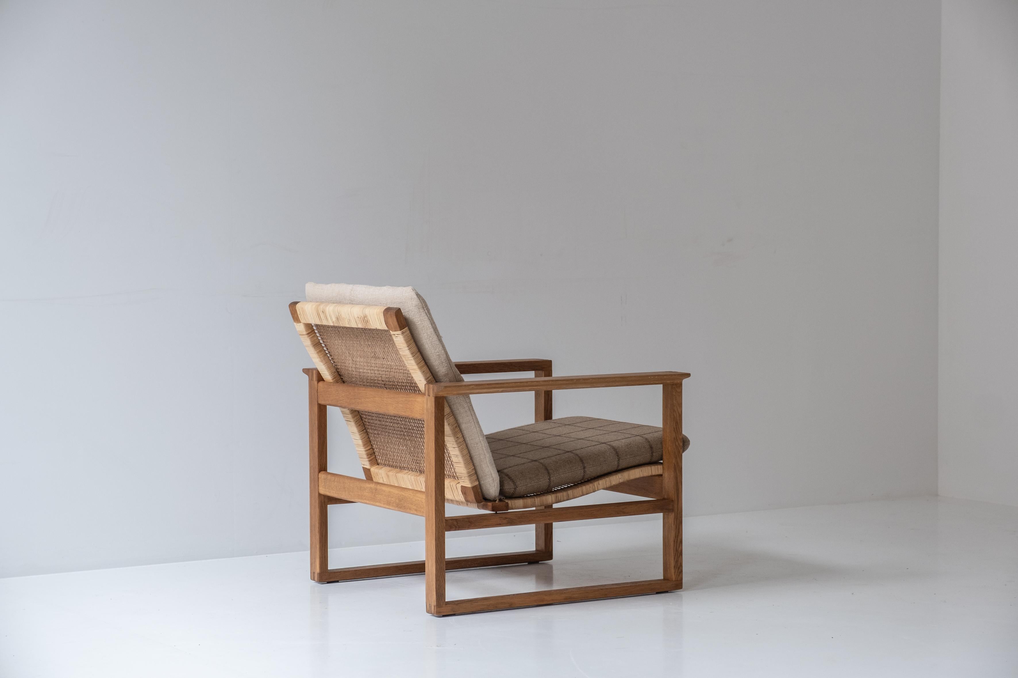 Set of two model 2256 easy chairs by Børge Mogensen for Fredericia, Denmark 1956 For Sale 4