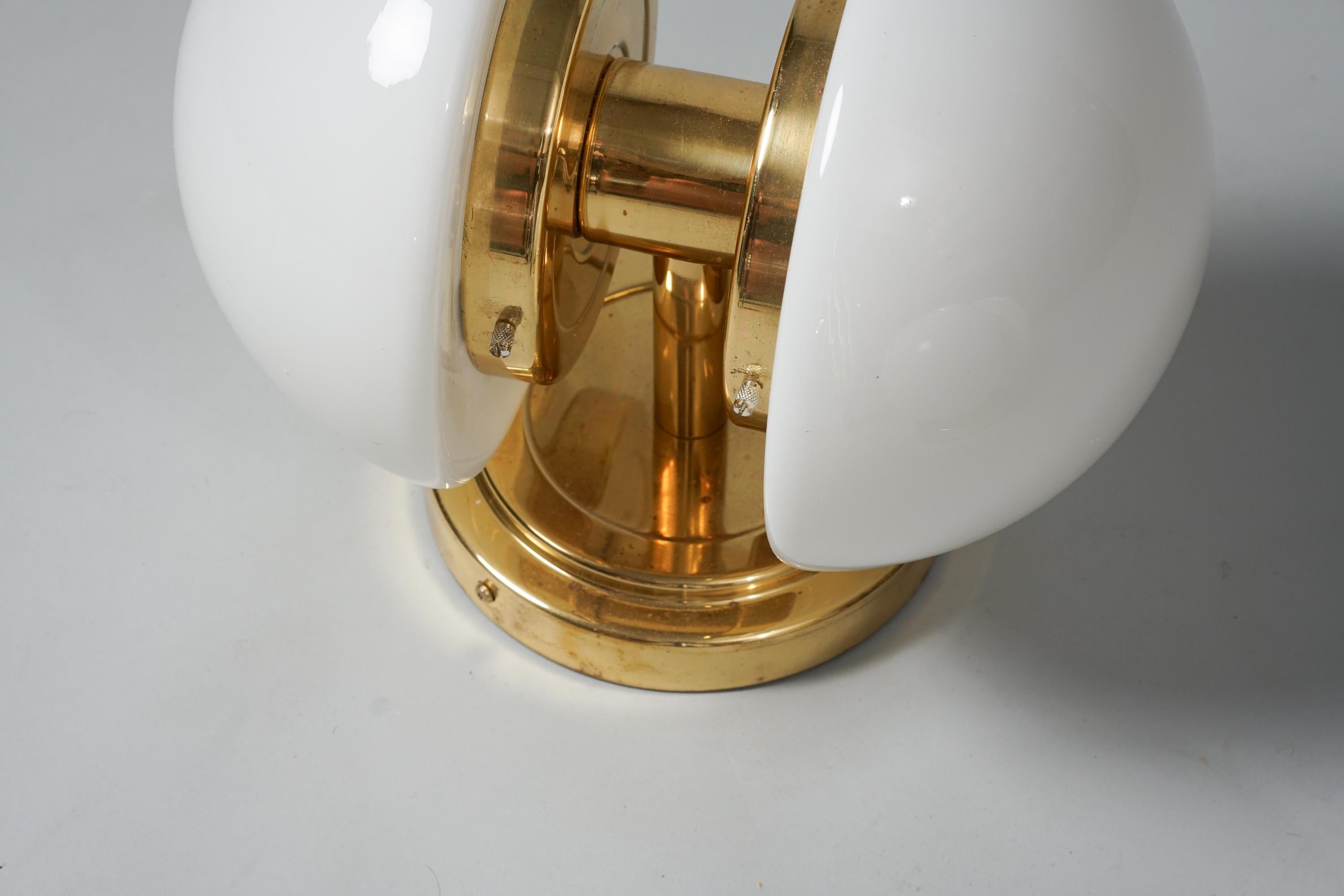 Set of Two Model Bau Wall Lights, Klaus Michalik, Orno Oy, 1970/1980s In Good Condition For Sale In Helsinki, FI