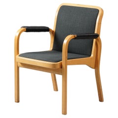 Conjunto de dos sillones Modelo E45 de Alvar Aalto para Artek, años 1960/1970