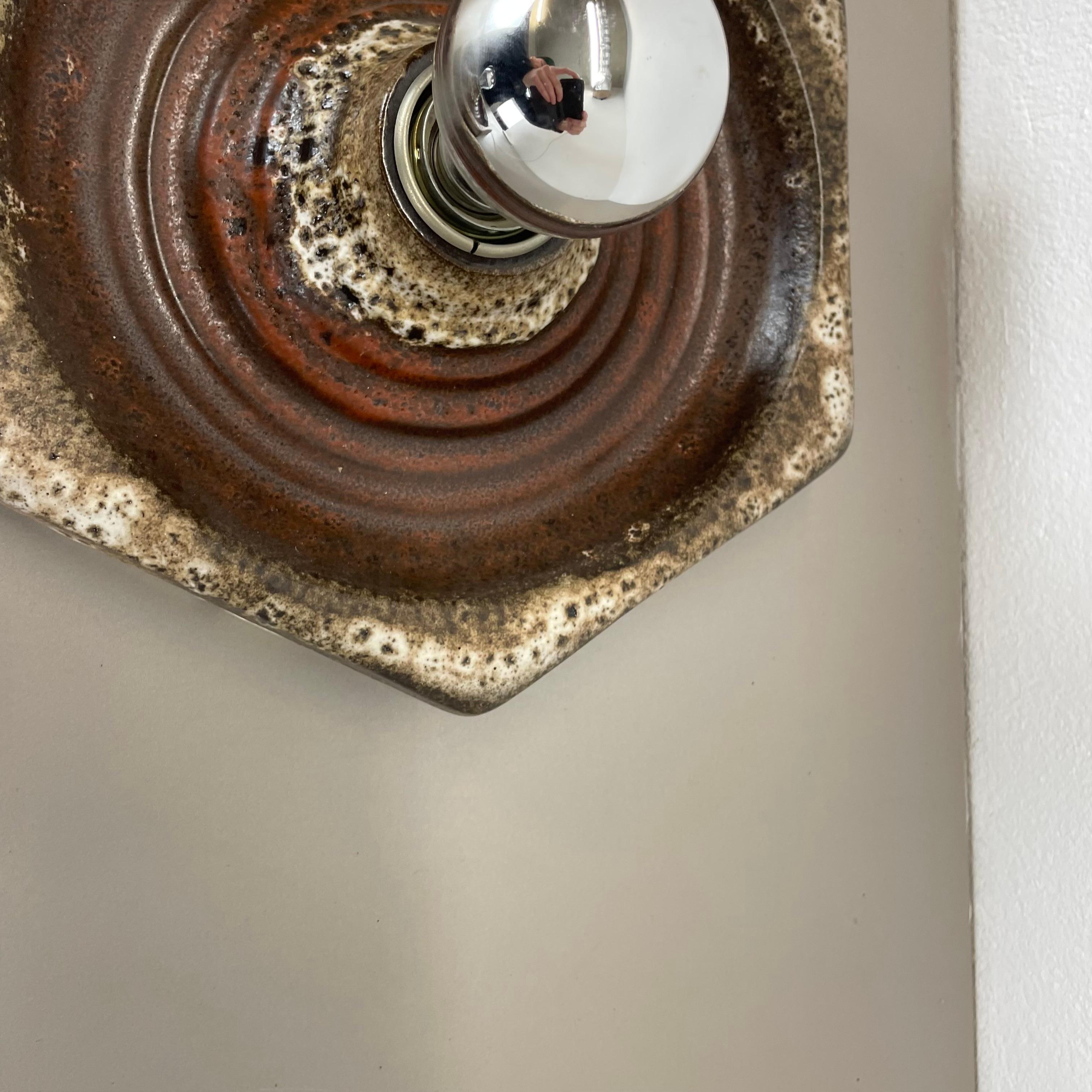Set of Two Modernist Ceramic Fat Lava Wall Lights by Pan Ceramics, Germany 1970s For Sale 3