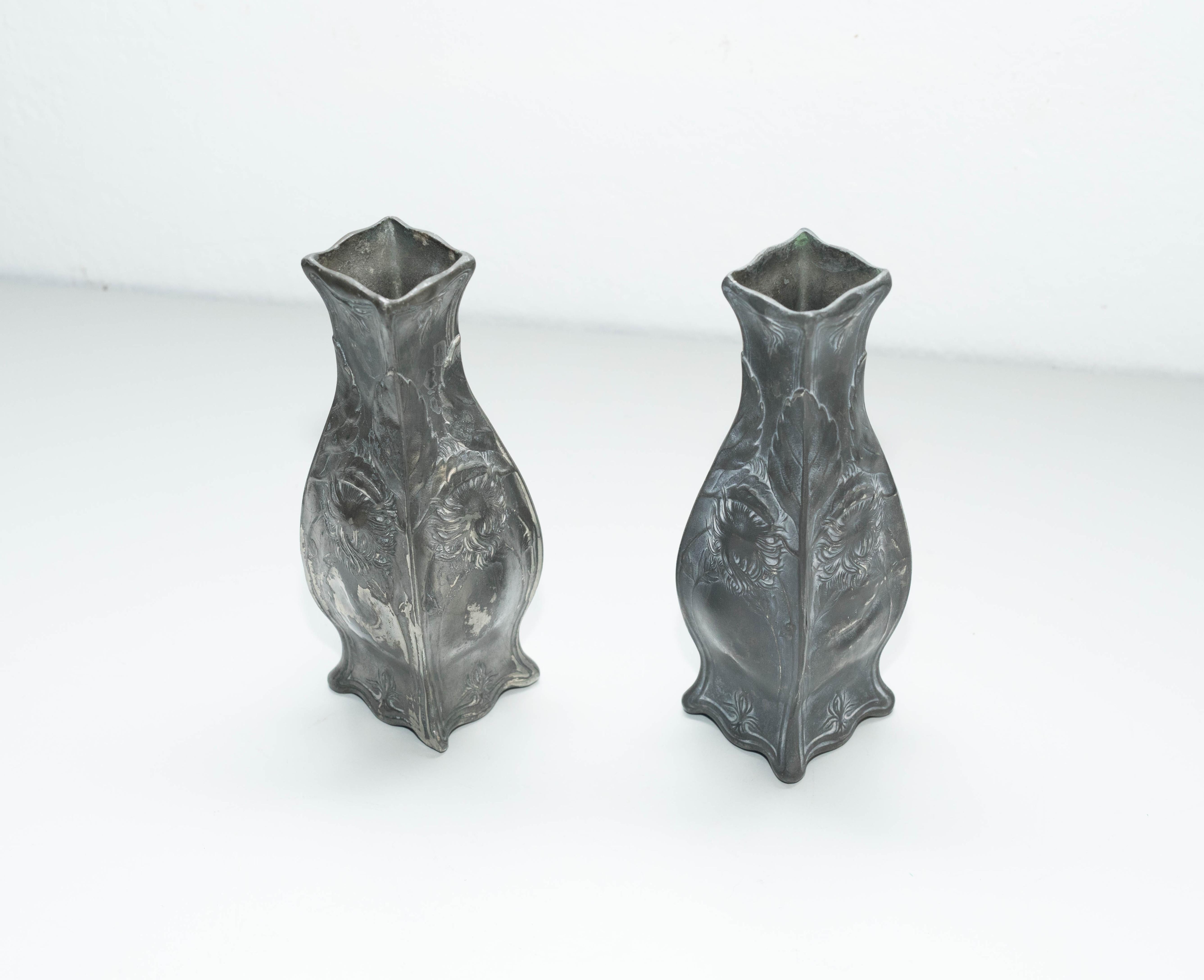 Mid-20th Century Set of Two Modernist Metal Vases, circa 1930 For Sale
