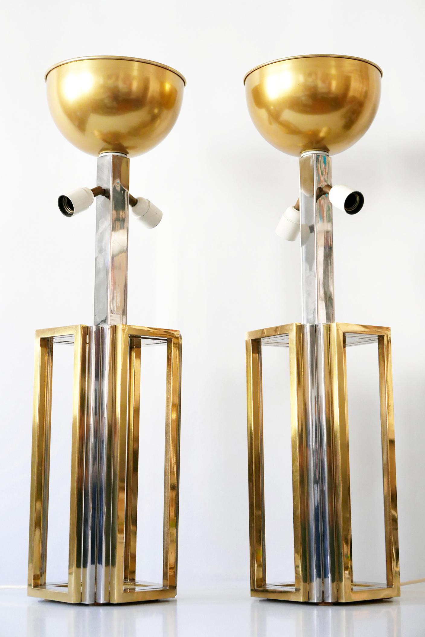 Set of Two Monumental Bicolor Table or Floor Lamps by Romeo Rega, 1970s, Italy For Sale 4