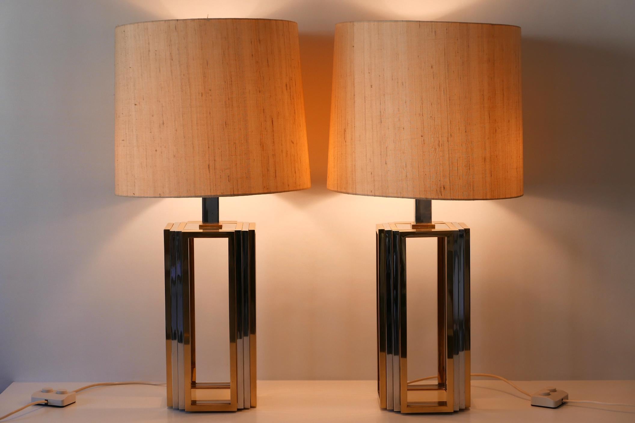 Set of Two Monumental Bicolor Table or Floor Lamps by Romeo Rega, 1970s, Italy For Sale 1