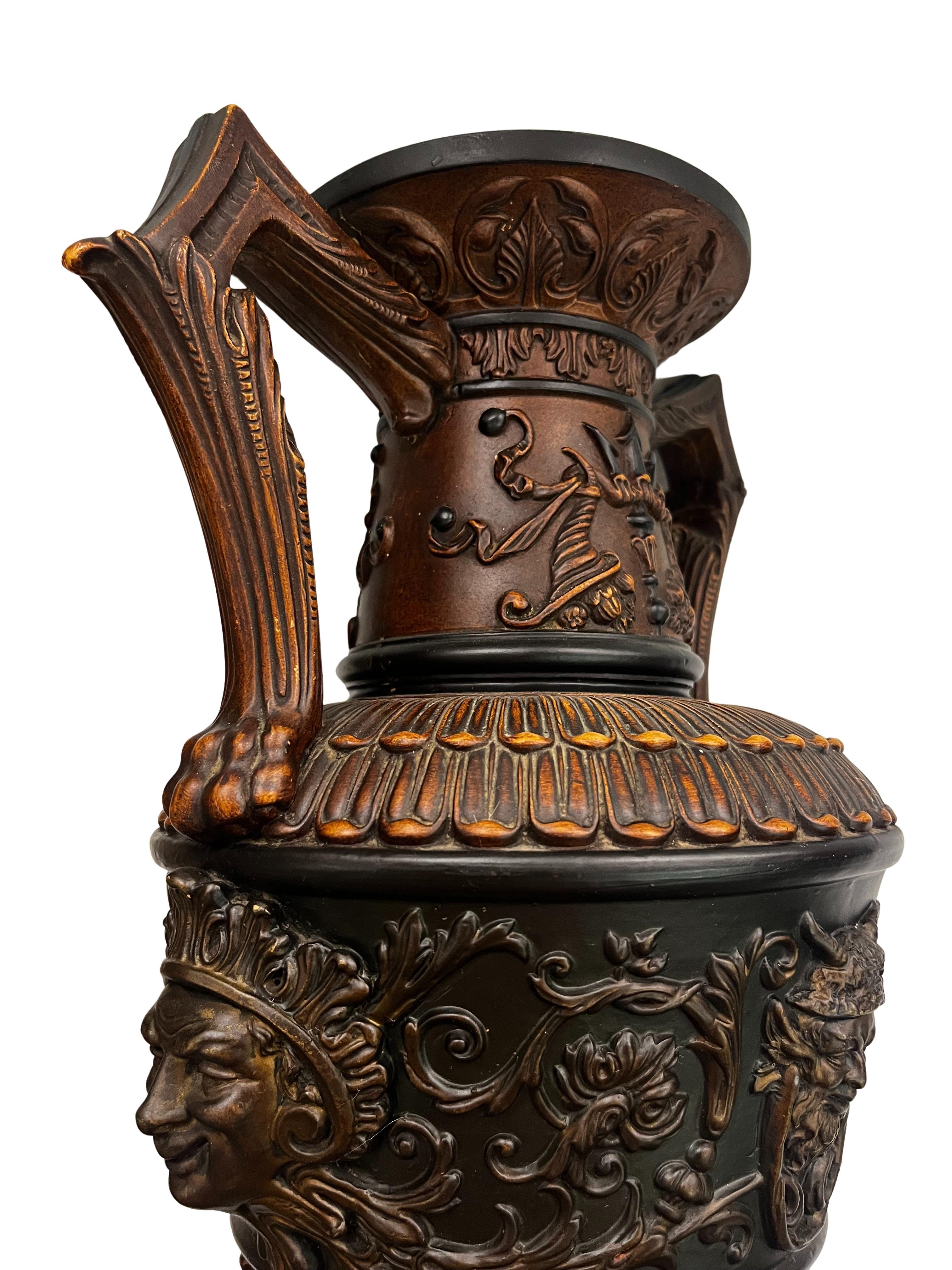 Set of two monumental vases, ceramics, Johann Maresch, historicism 1870s Austria Fines del siglo XIX en venta