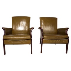 Set of two moss green Froxfield leather armchairs by Parker Knoll, 1960
