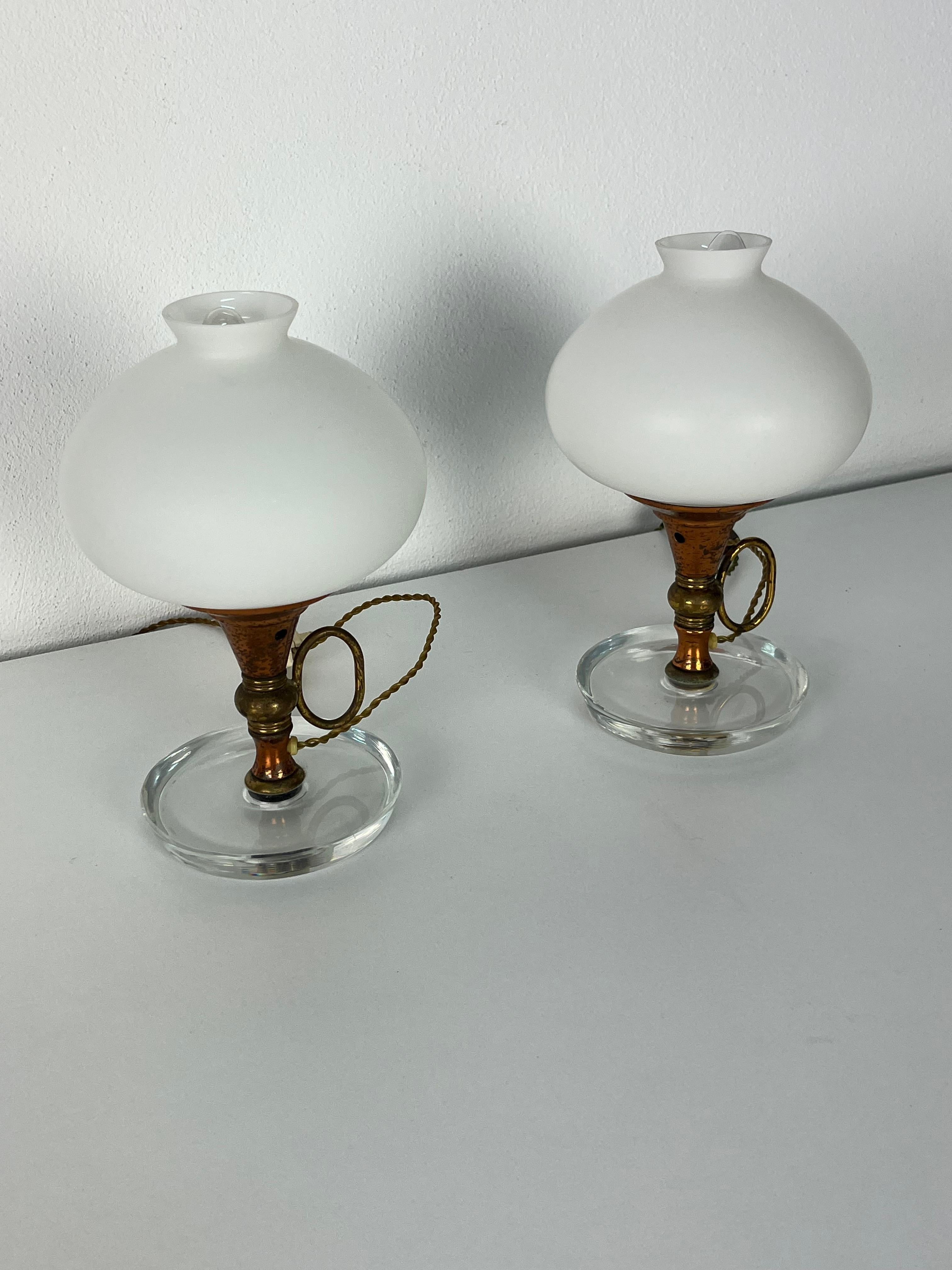 Juego de dos lámparas de mesilla de noche de cristal de Murano atribuidas a Fontana Arte Años 50 en venta 2