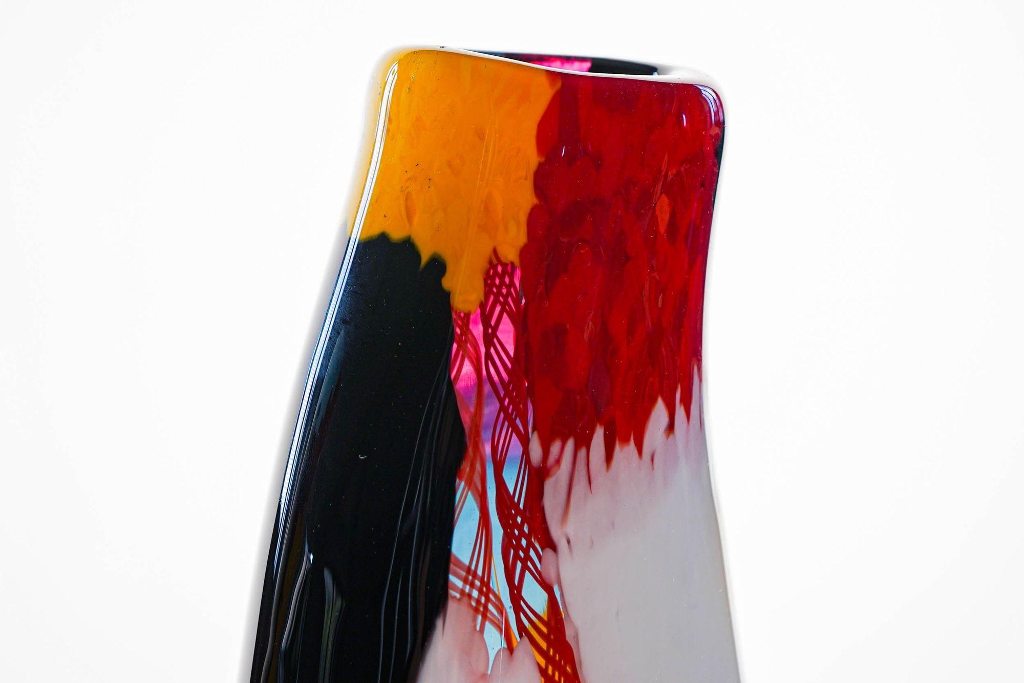 Set of two Murano Vases in the Style of Dino Martens, Avem attribution. 8