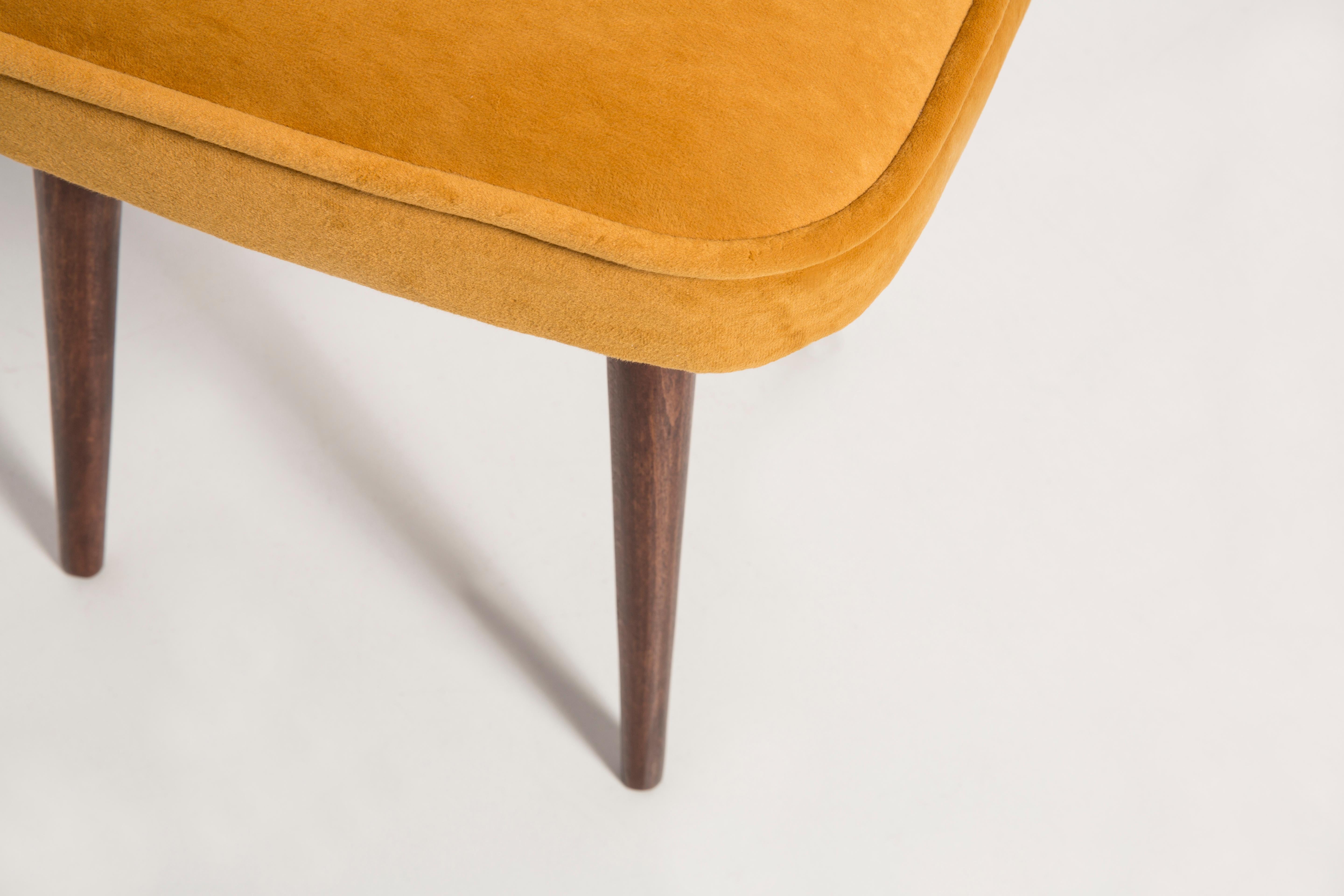 yellow mustard stool