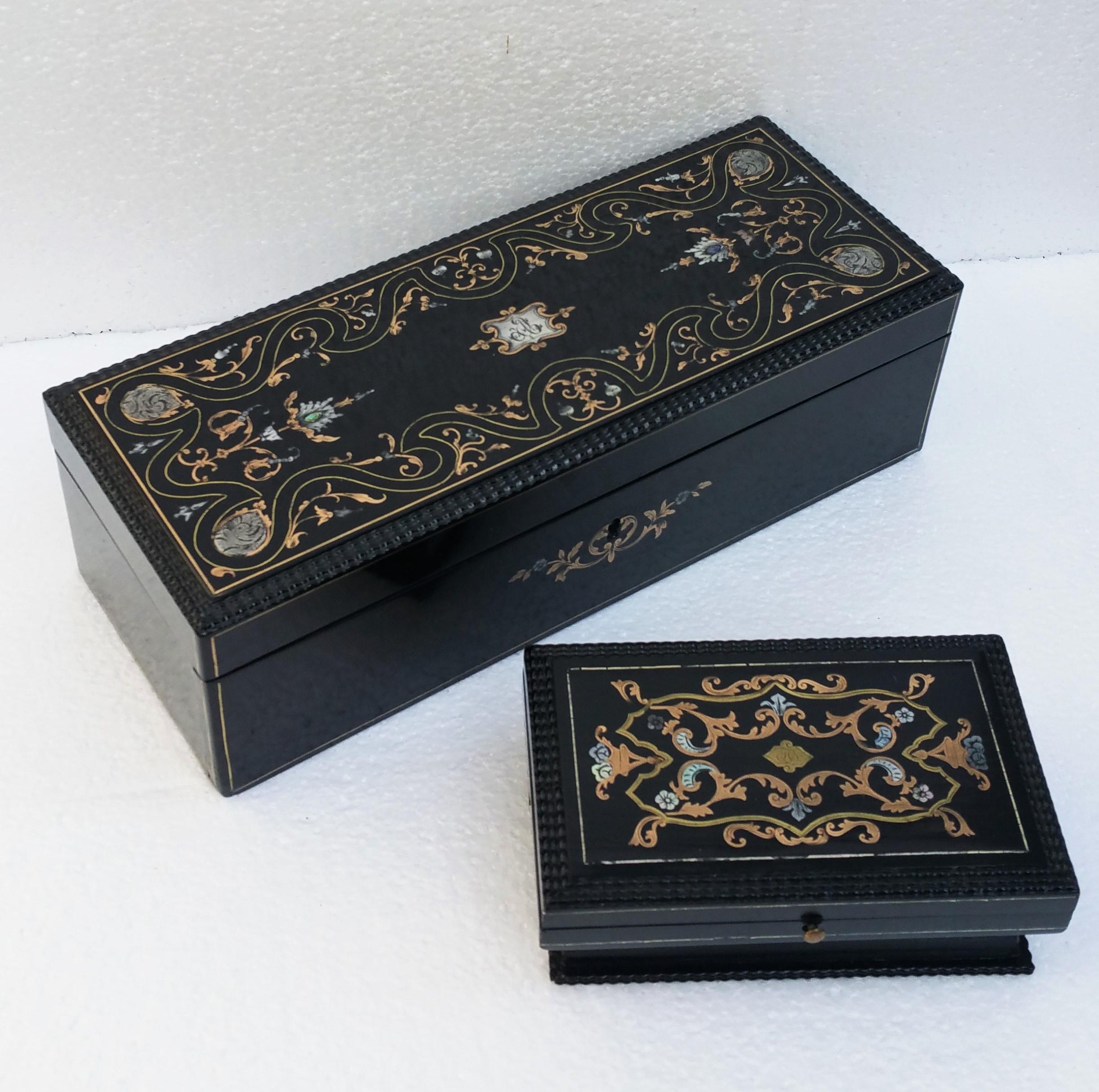 Inlay Set of Two Napoleon III Jewelry and Pill Boxes in Boulle Style, France