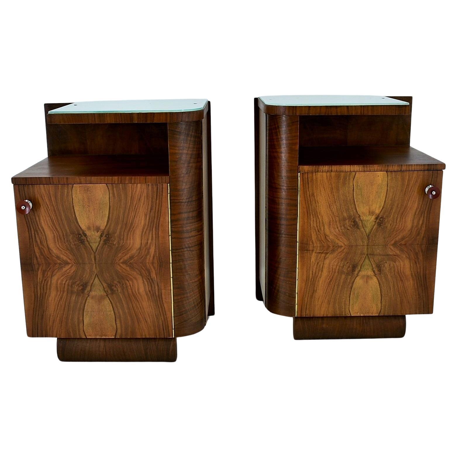 Set of Two Night Stands by Jindřich Halabala for UP Zavody, 1938s For Sale