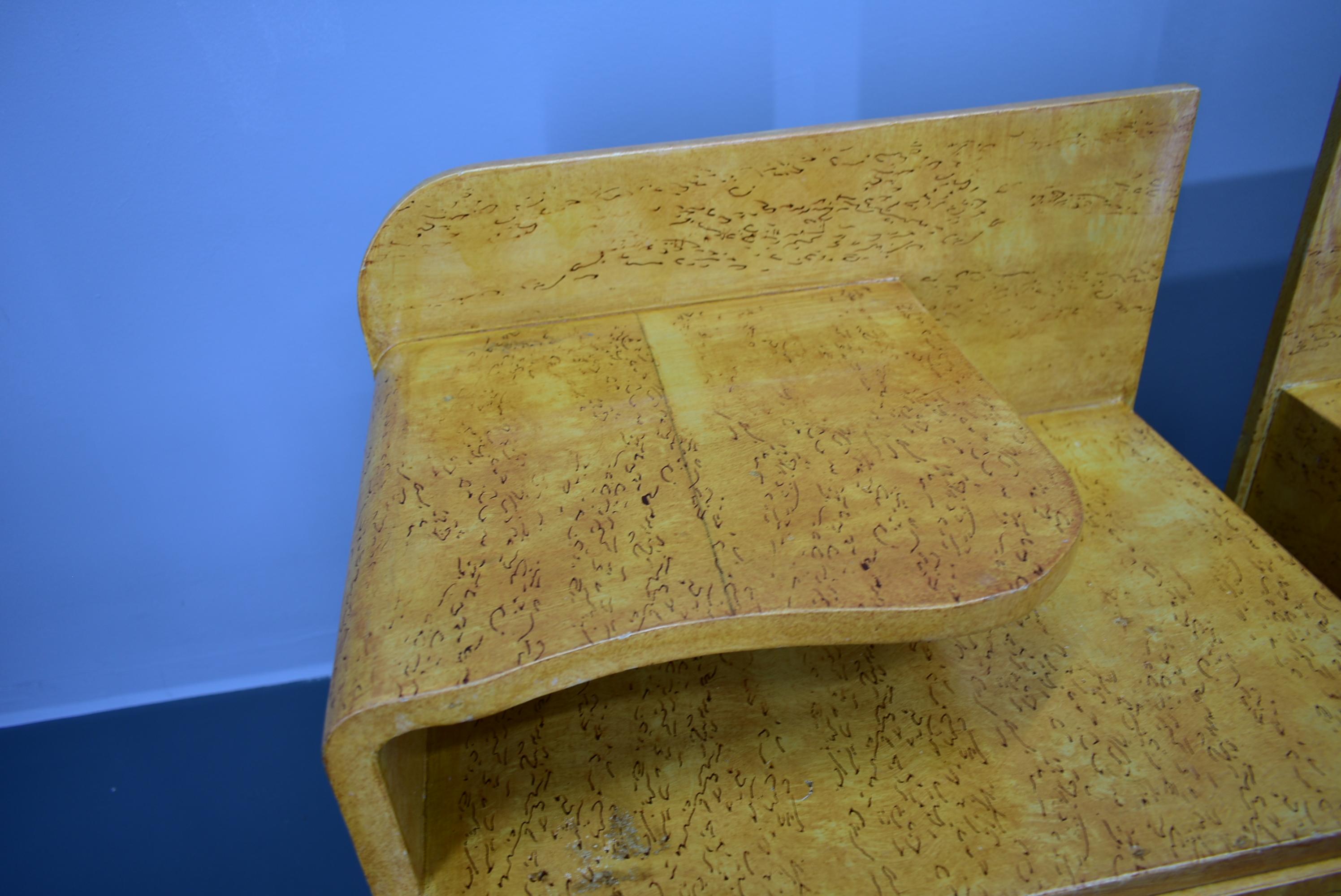 Juego de dos mesillas de noche de Jindřich Halabala para UP Zavody, década de 1939 en venta 9