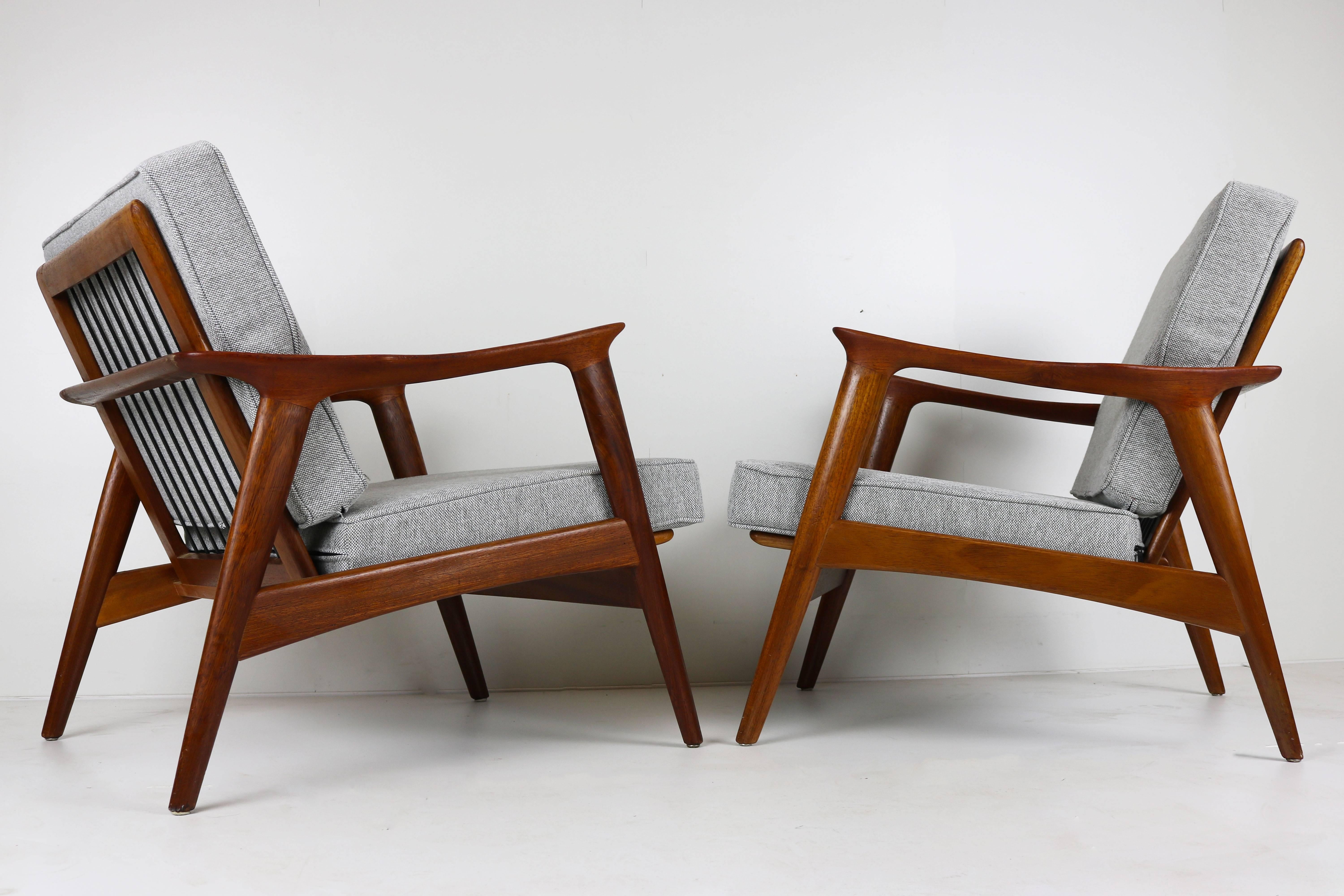 Set of Two Norwegian Midcentury Design Lounge Chairs by Fredrik Kayser, 1950 6