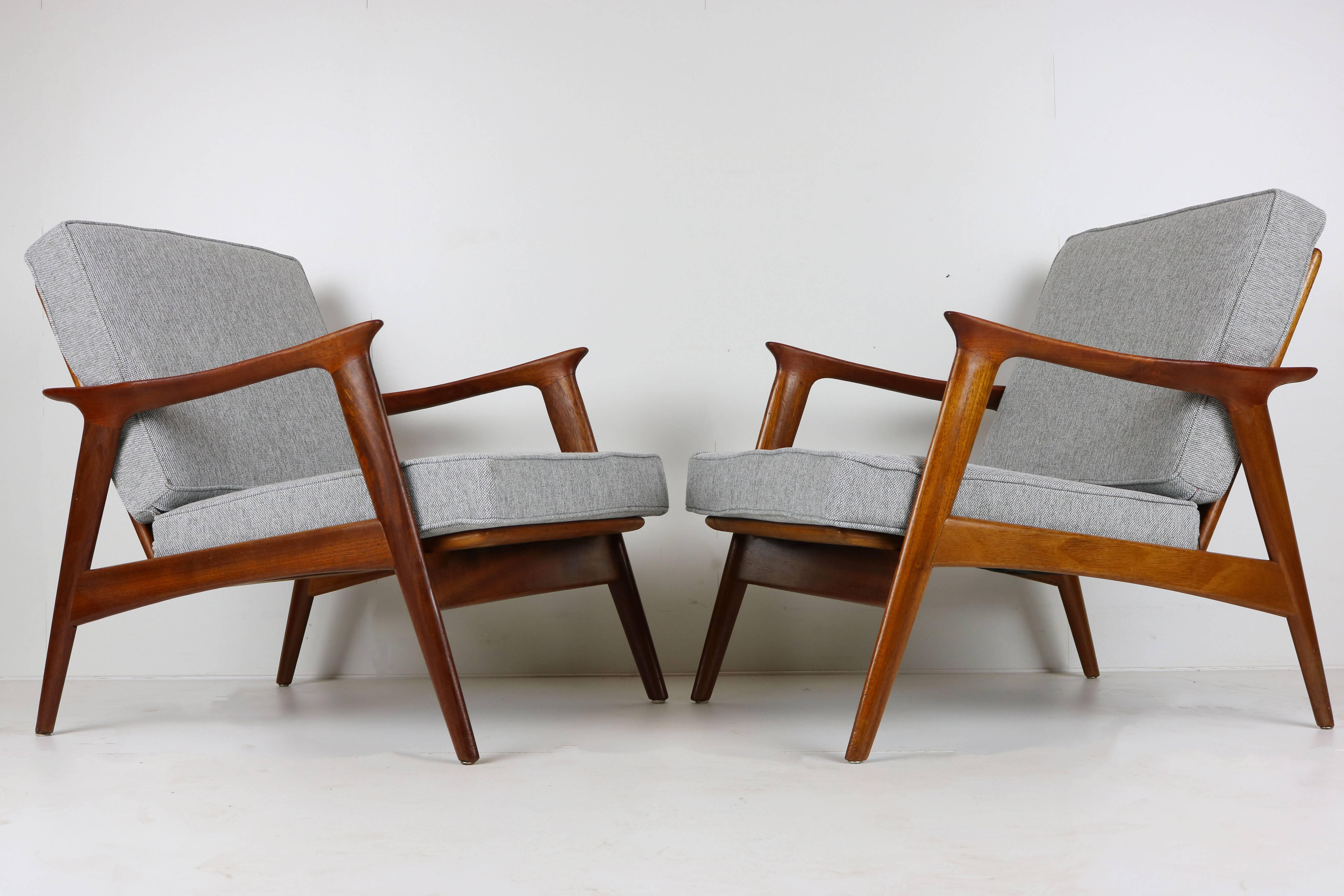 Mid-Century Modern Set of Two Norwegian Midcentury Design Lounge Chairs by Fredrik Kayser, 1950