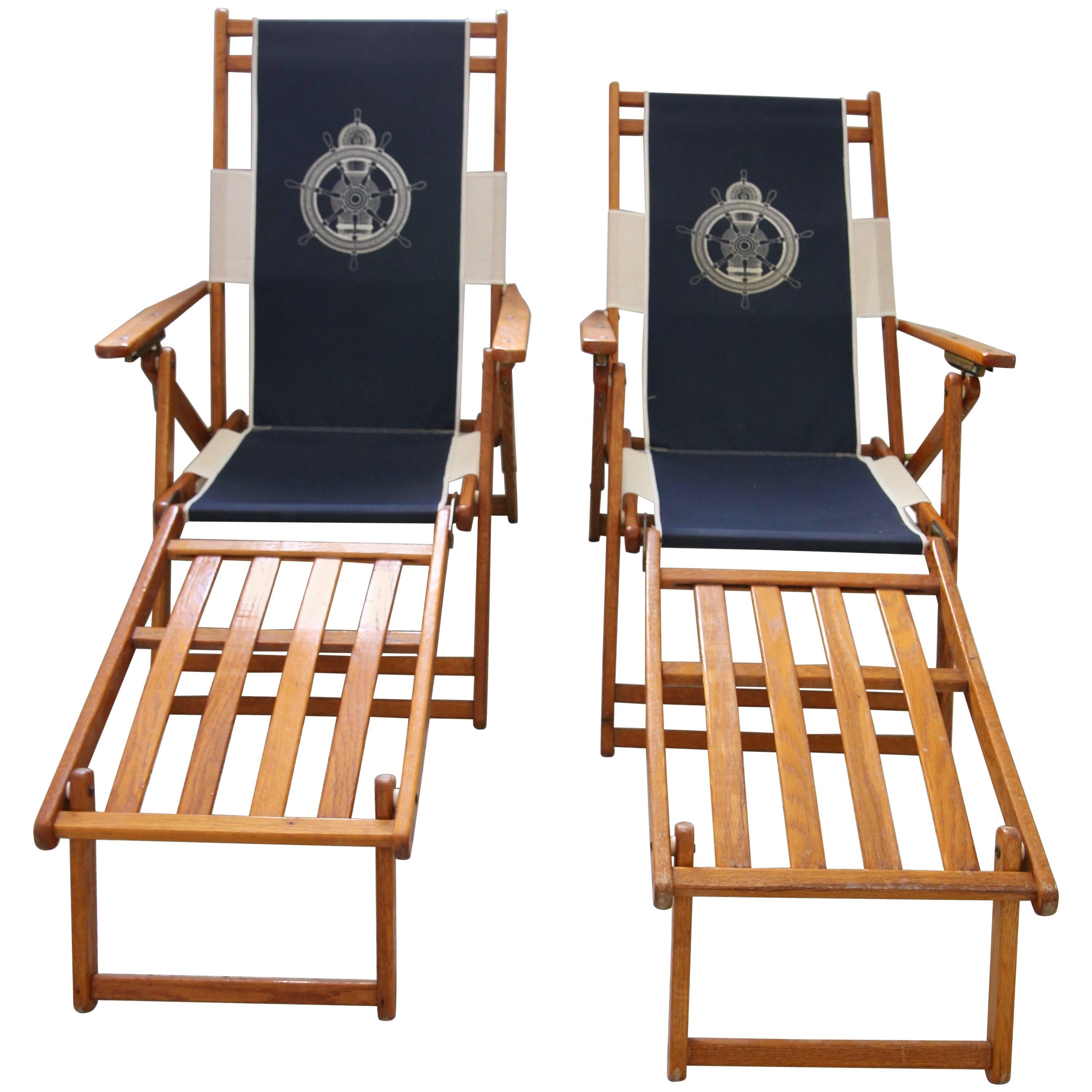 Set of Two Oakwood Deck Chairs with Blue and White Upholstery For Sale