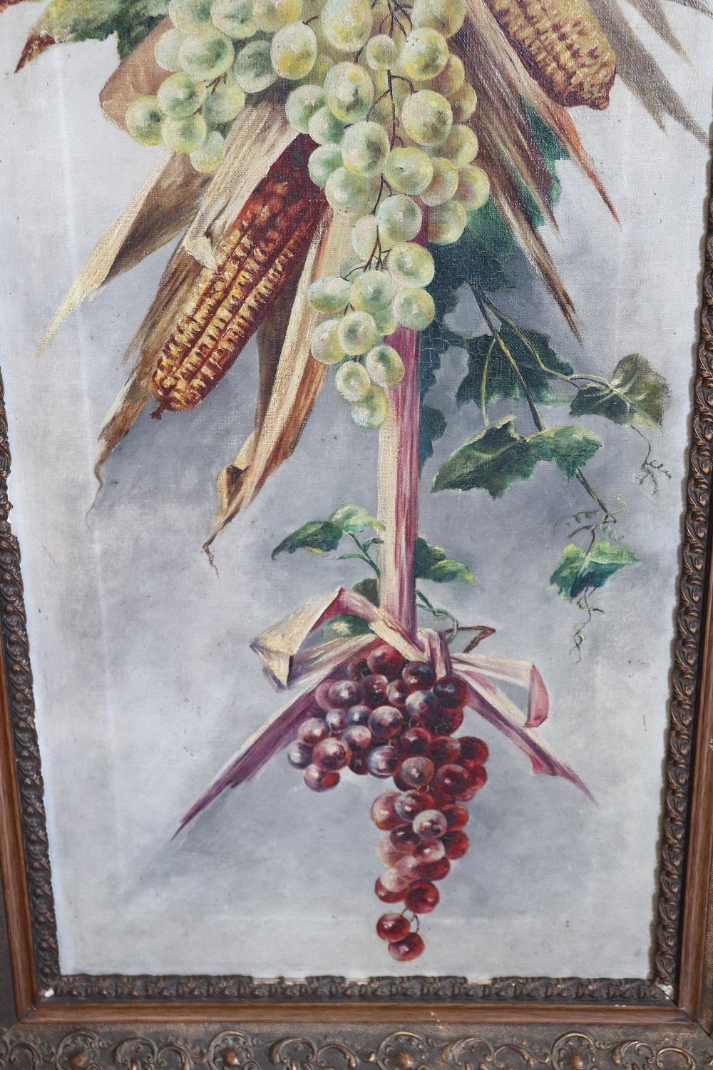 Ensemble de deux peintures à l'huile sur toile, signées, composition de fleurs et de fruits Bon état - En vente à Casale Monferrato, IT
