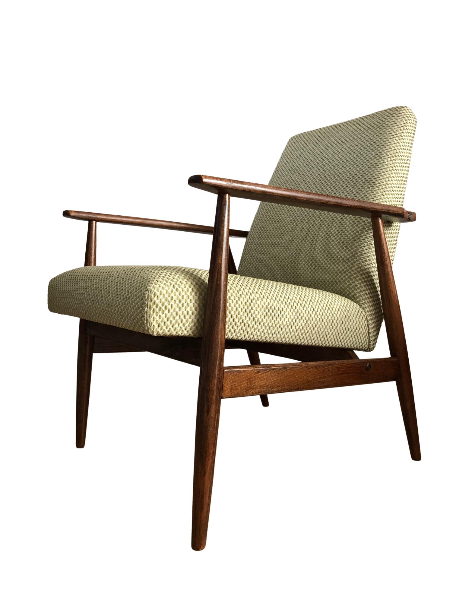 Set of Two Olive Armchairs by Henryk Lis, Europe, 1960s For Sale 1