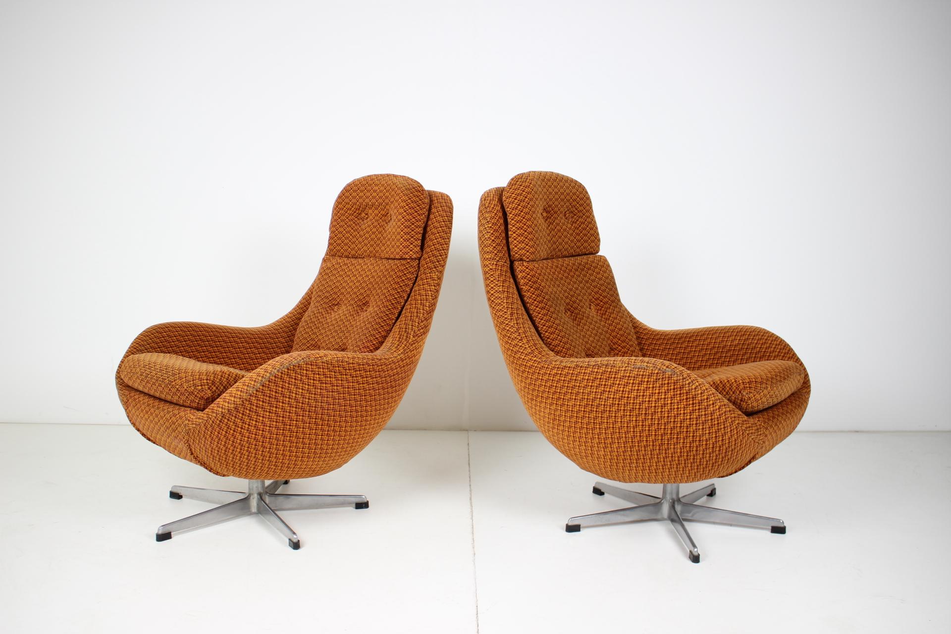 Late 20th Century Set of Two Orange Wing Chairs/ Interiér Praha, Czechoslovakia