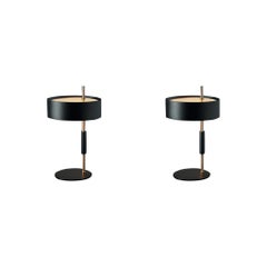 Lot de deux lampes de table Ostuni e Forti 1953 par Oluce, or satiné et noir