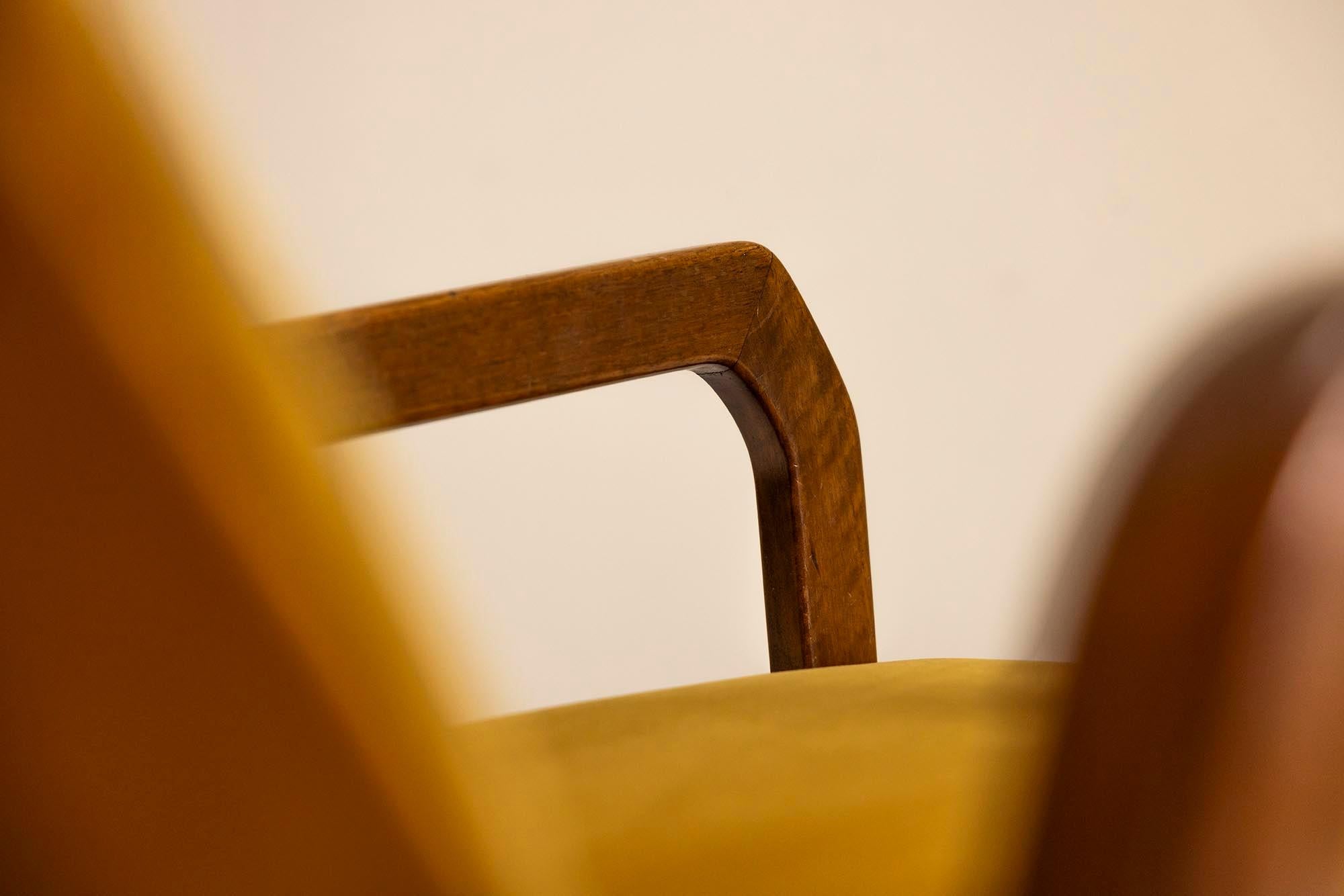 Ensemble de deux chaises longues P 30 en ocre d'Osvaldo Borsani pour Tecno, 1952 en vente 8