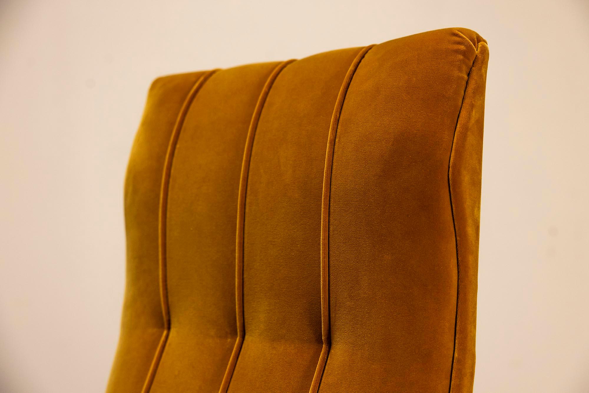 Ensemble de deux chaises longues P 30 en ocre d'Osvaldo Borsani pour Tecno, 1952 en vente 12