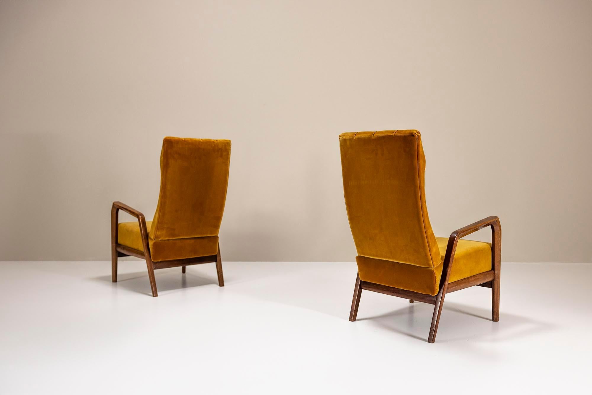 Mid-Century Modern Ensemble de deux chaises longues P 30 en ocre d'Osvaldo Borsani pour Tecno, 1952 en vente