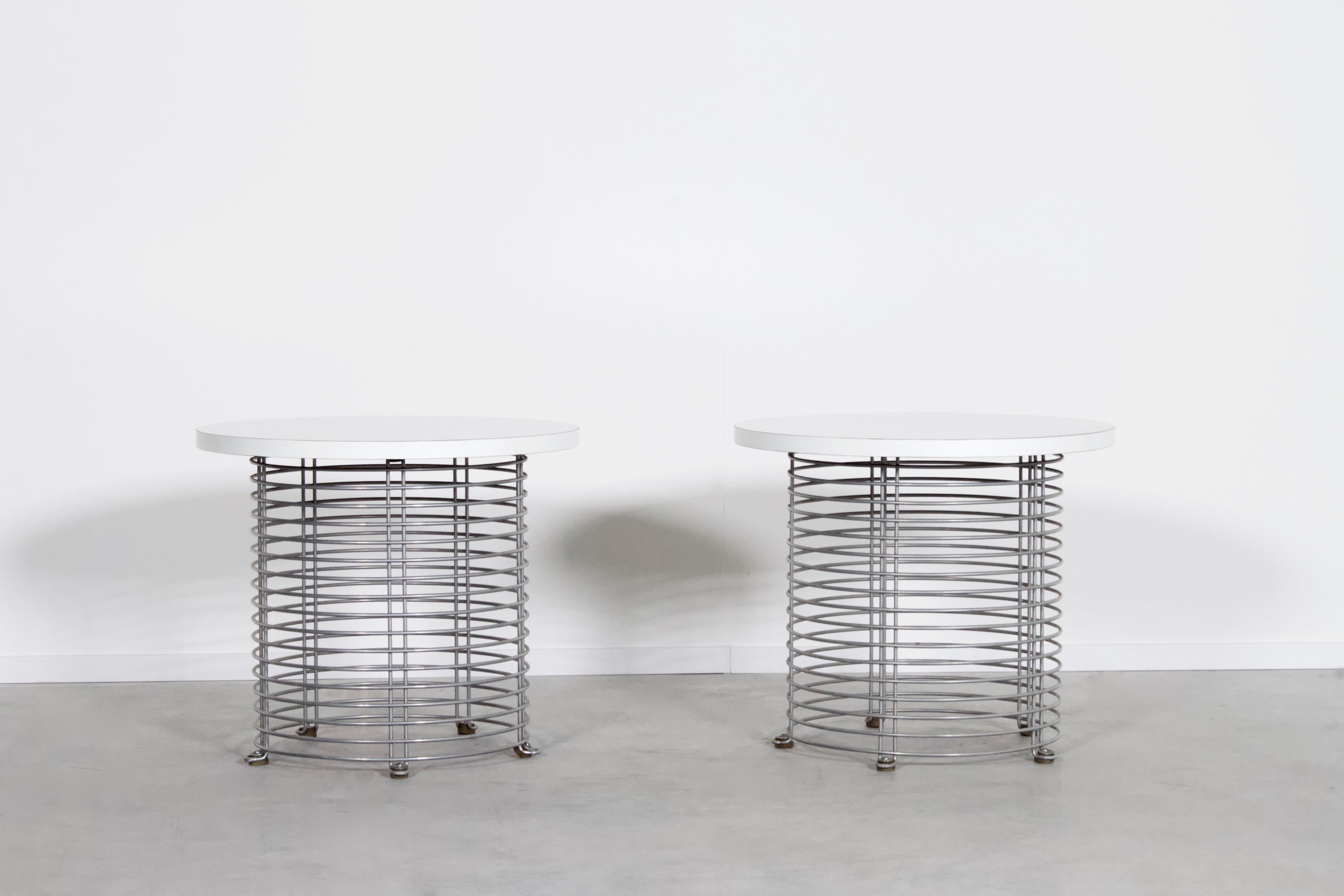 Space Age Set of Two ‘Pantonova’ Wire Tables by Verner Panton for Fritz Hansen, 1971 For Sale