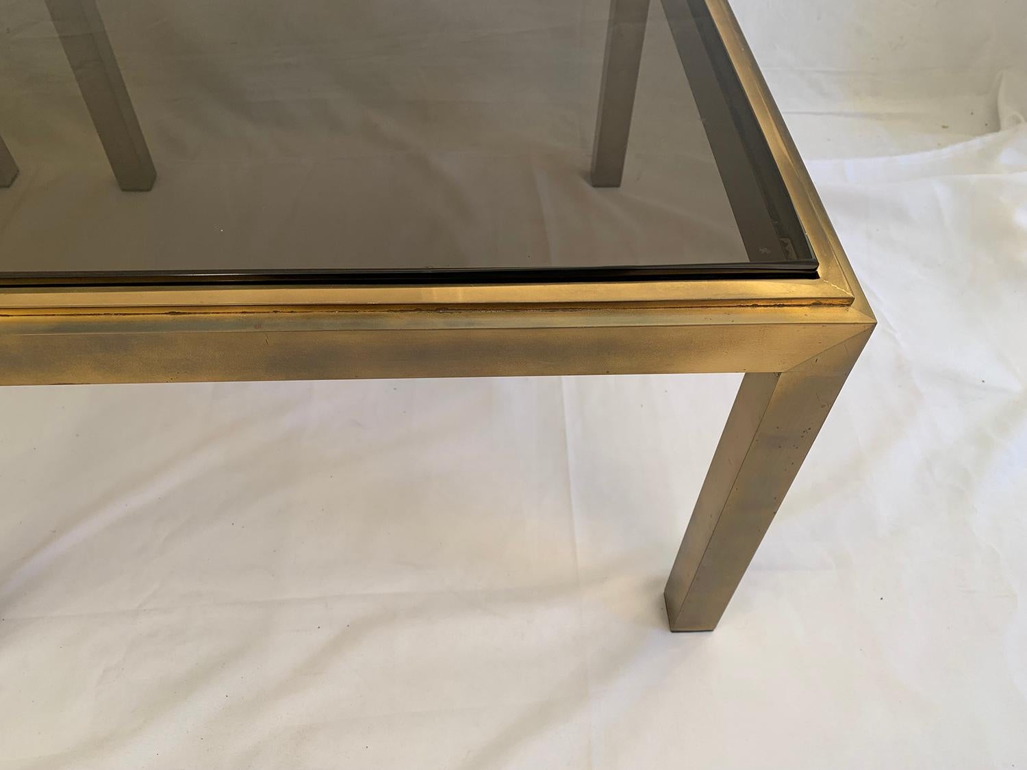 Set of Two Patinated Brass Side Tables In Good Condition For Sale In Brussels, Brussels