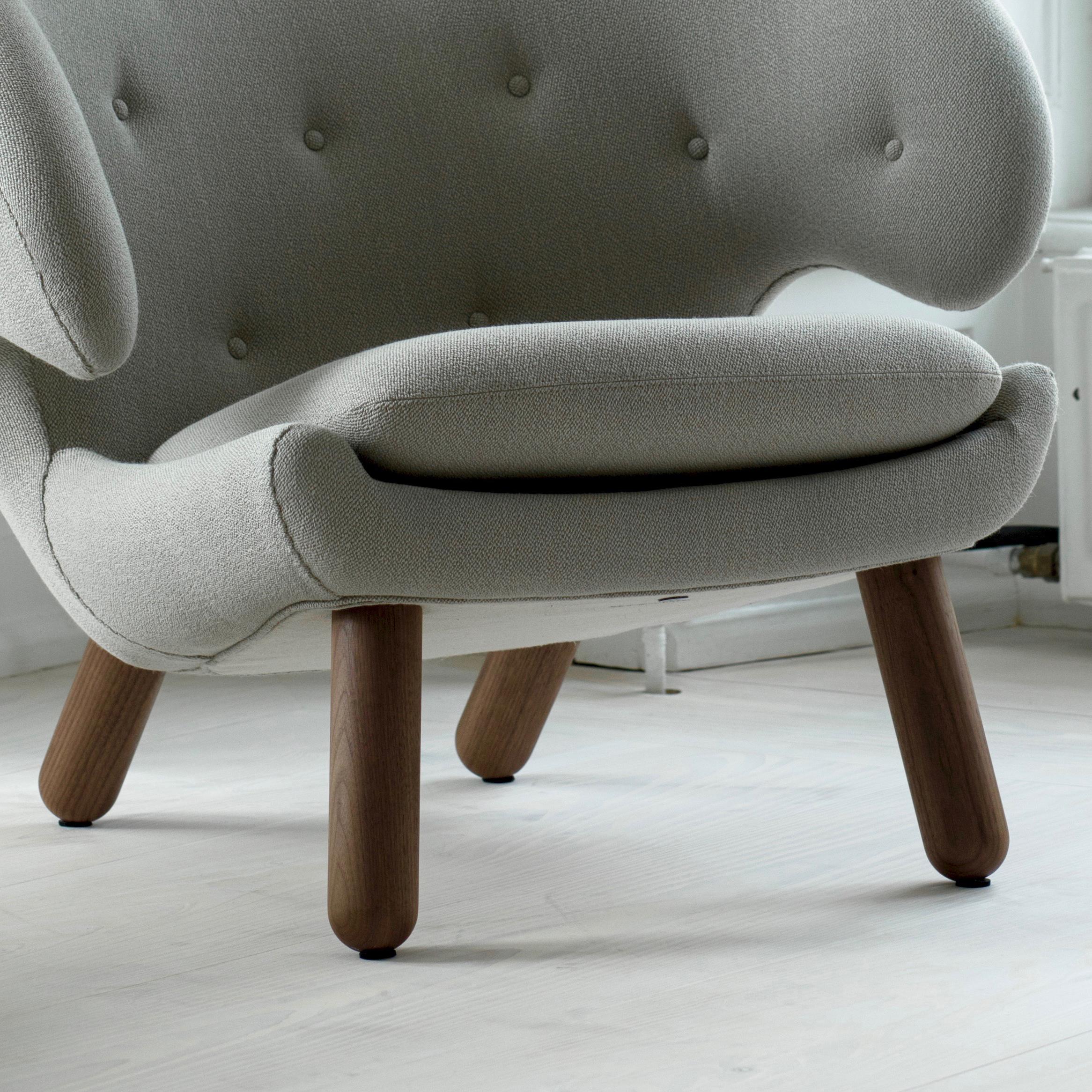 Danish Set of Two Pelican Chairs by Finn Juhl in Wood and Fabric